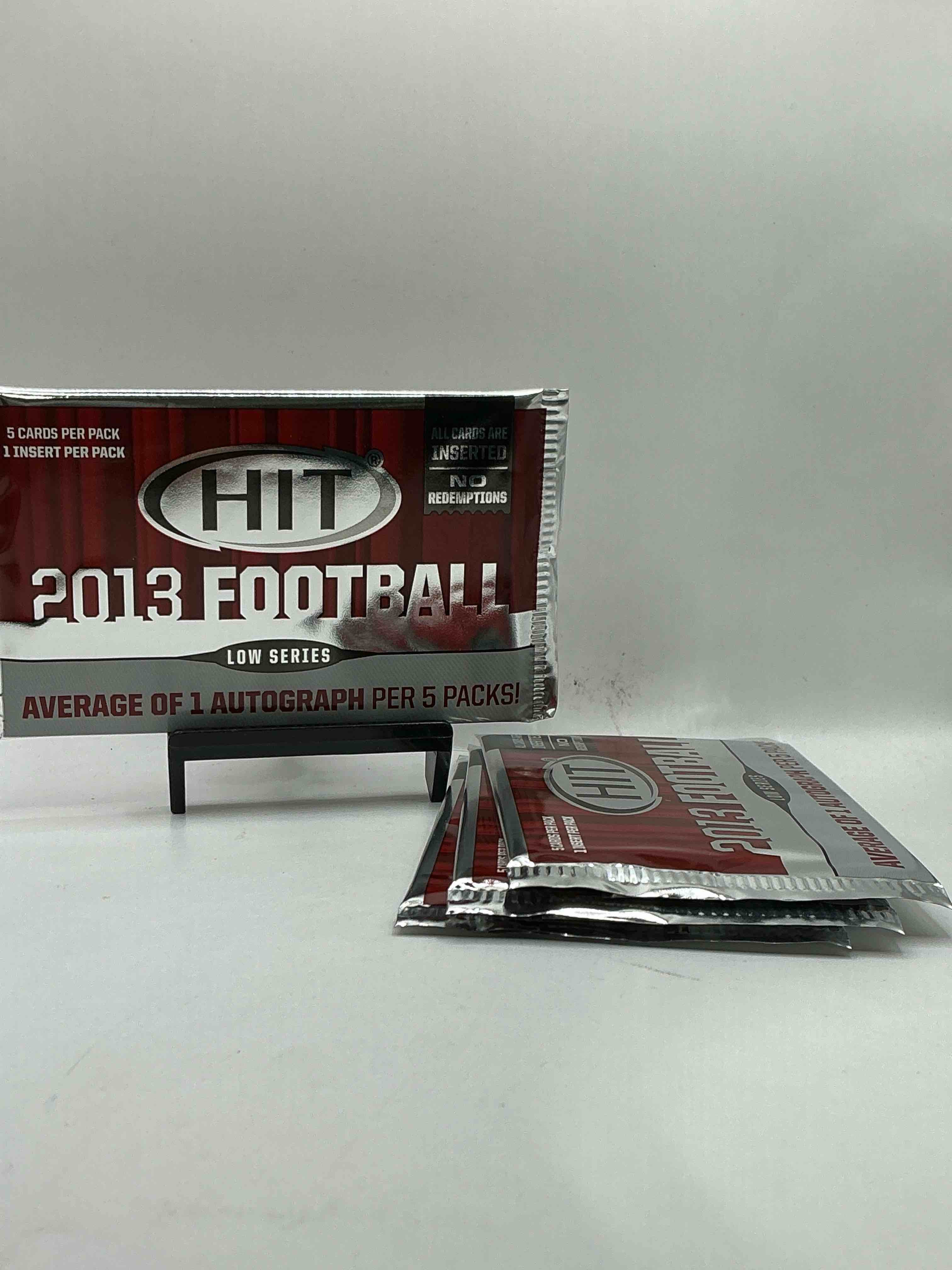 One Autograph In Every 5 Packs! 2013 HIT Football Unopened Packs! Look For Legends Rookies Autos & More!