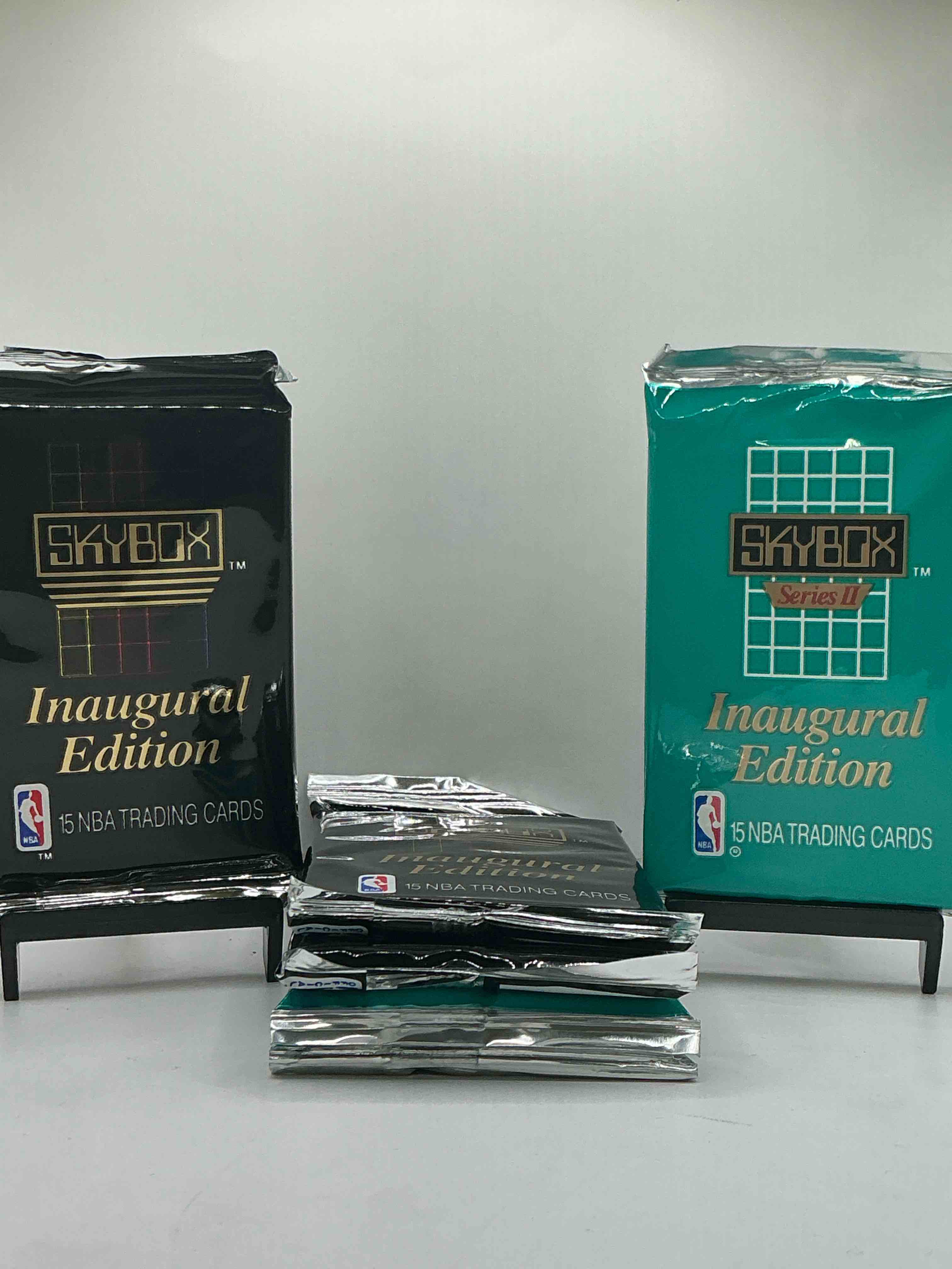 Michael Jordan, Magic Johnson & More! Search For So Many NBA Legends & Stars! 1990-91 Skybox Series Il Unopened Pocks! Direct From Original Box! These Packs Are Sought After For Ther Eye-Catching Teal Look & Awesome Cards! Search For Valuable Michael Jordan, Larry Bird & Magic Johnson Cards! Along With Other Stars!