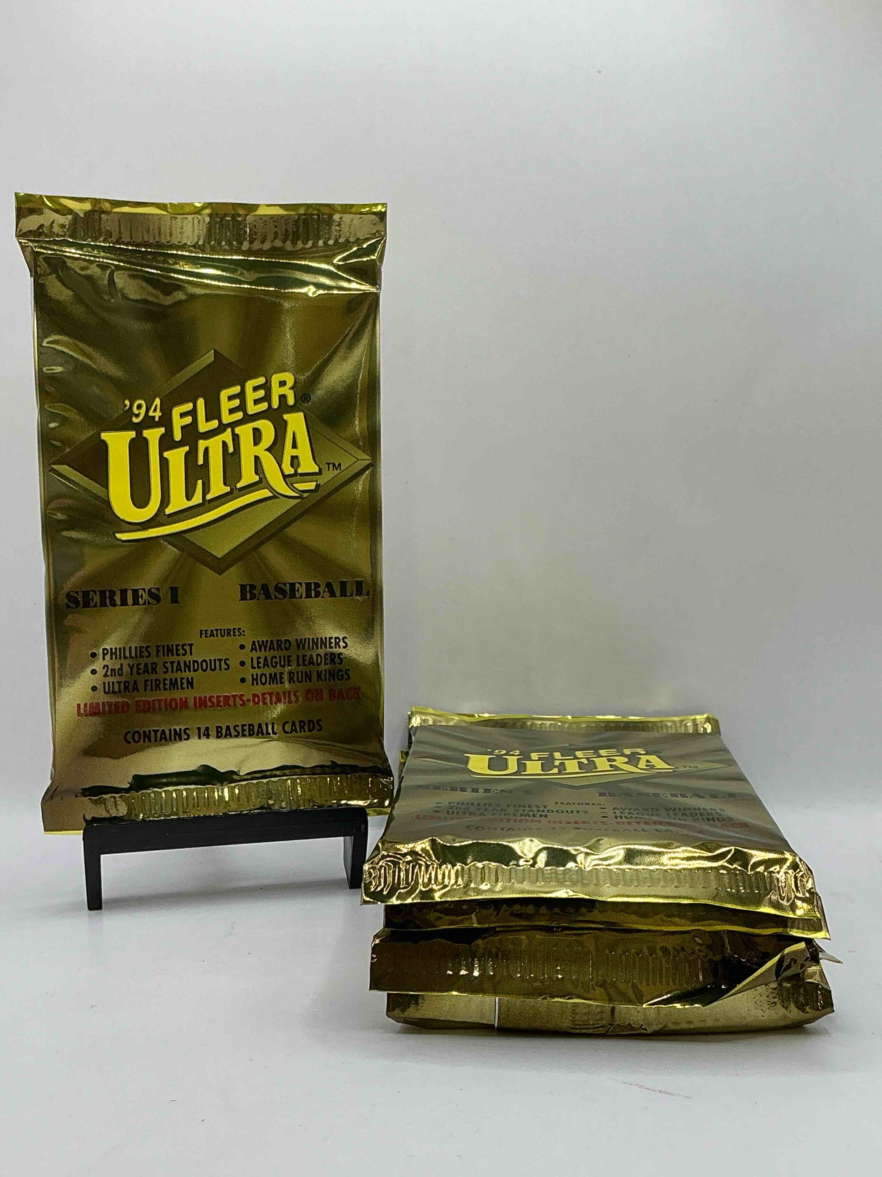 Special Limited Edition Inserts! 1994 Fleer Baseball Unopened Packs! These Packs Have The Possibility Of Containing Rare League Leaders, Phillies, Home Run & Other Special Edition Inserts! Wow! Search For Griffey Jr & More!