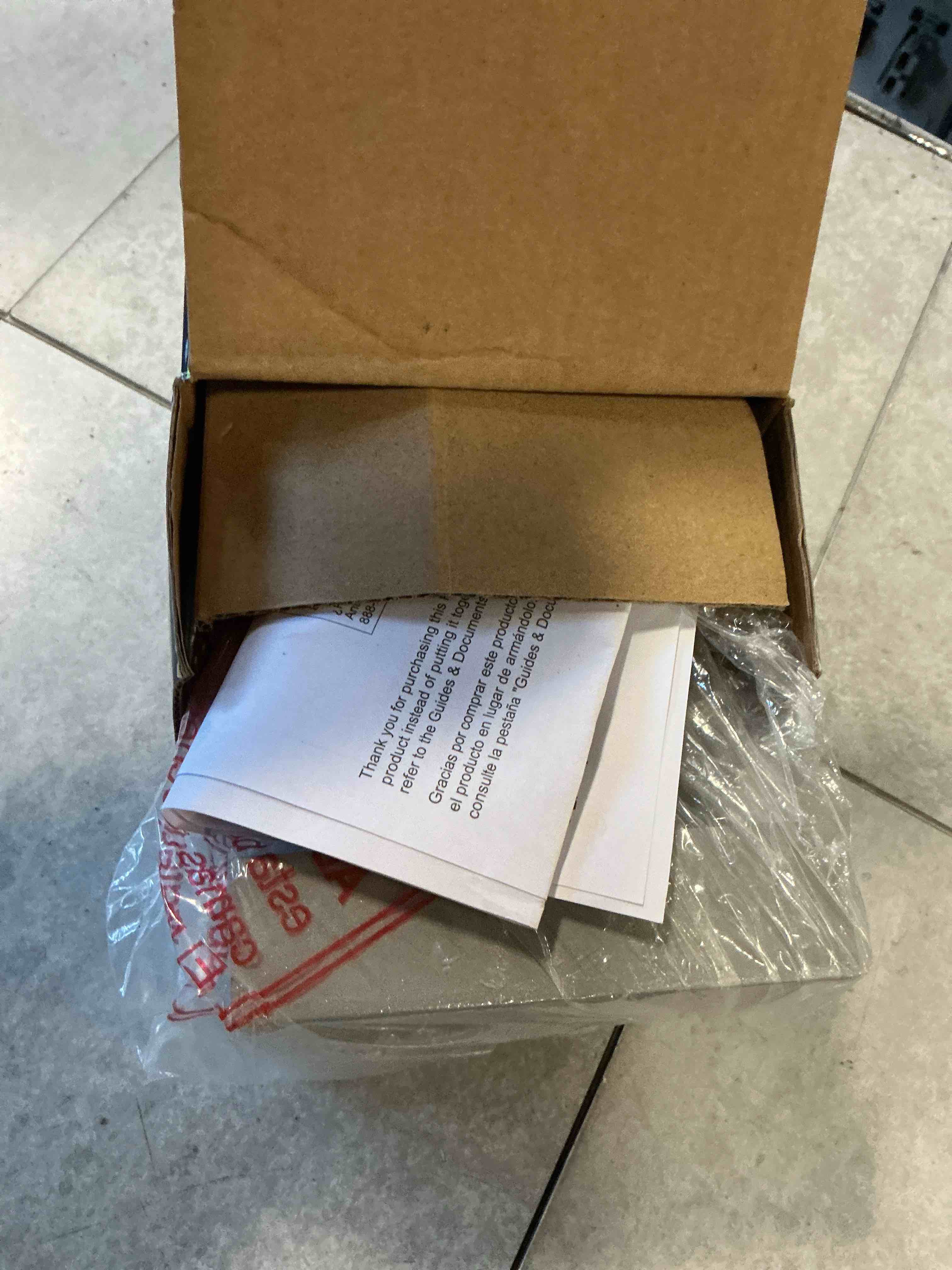 https://s3.amazonaws.com/lotting-images-prod/bidfta/BRN3622290_1760358485435.jpeg