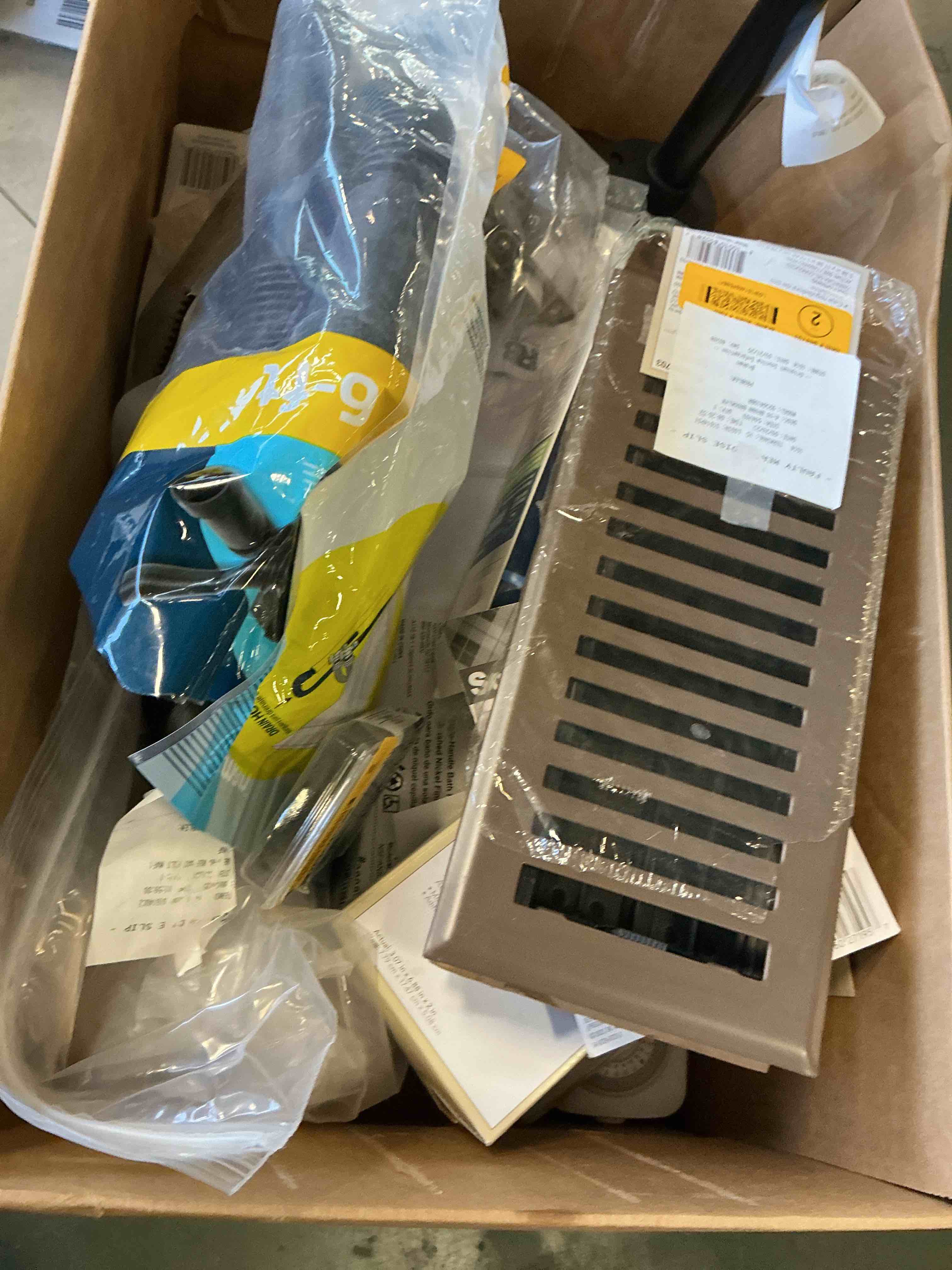https://s3.amazonaws.com/lotting-images-prod/bidfta/BRN3622331_1760366238859.jpeg