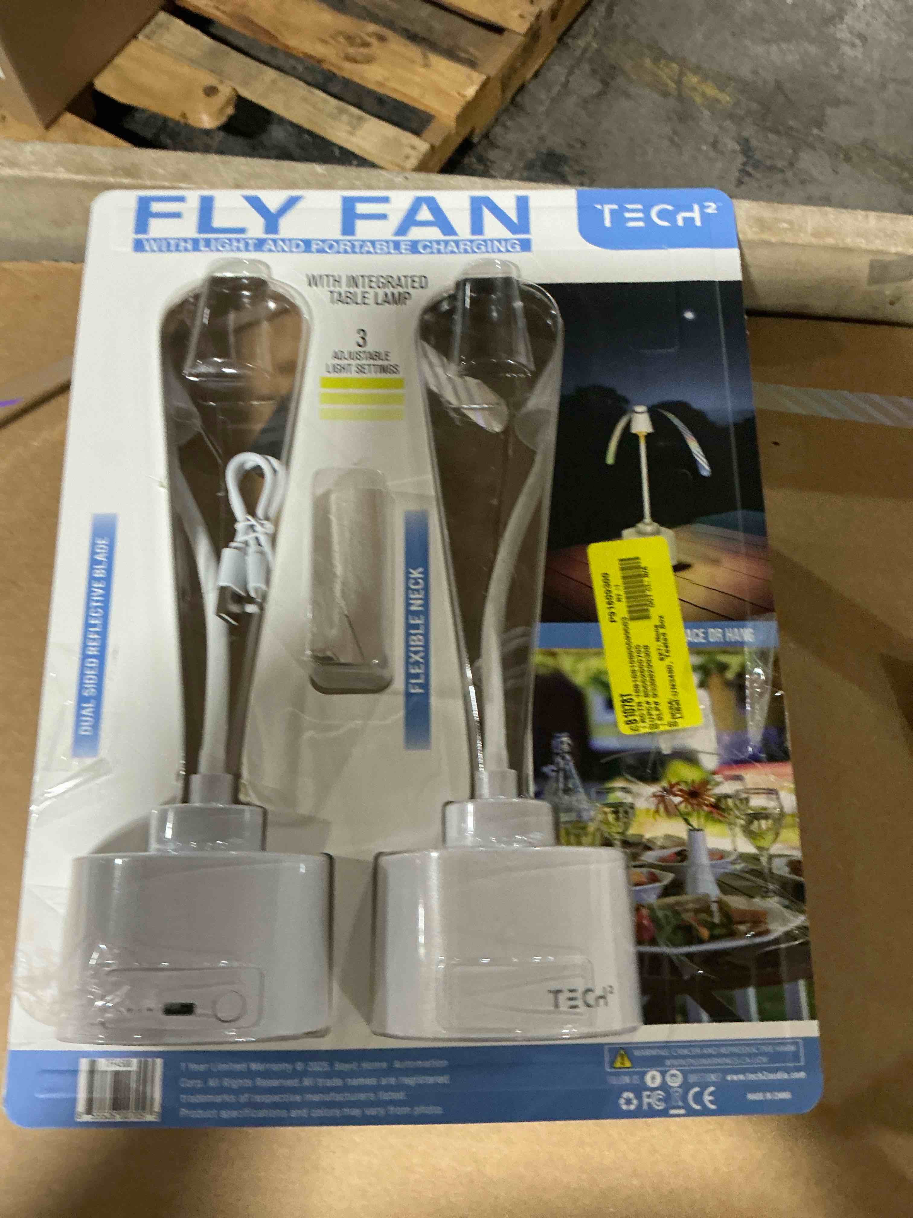 fly fan with light and portable charging