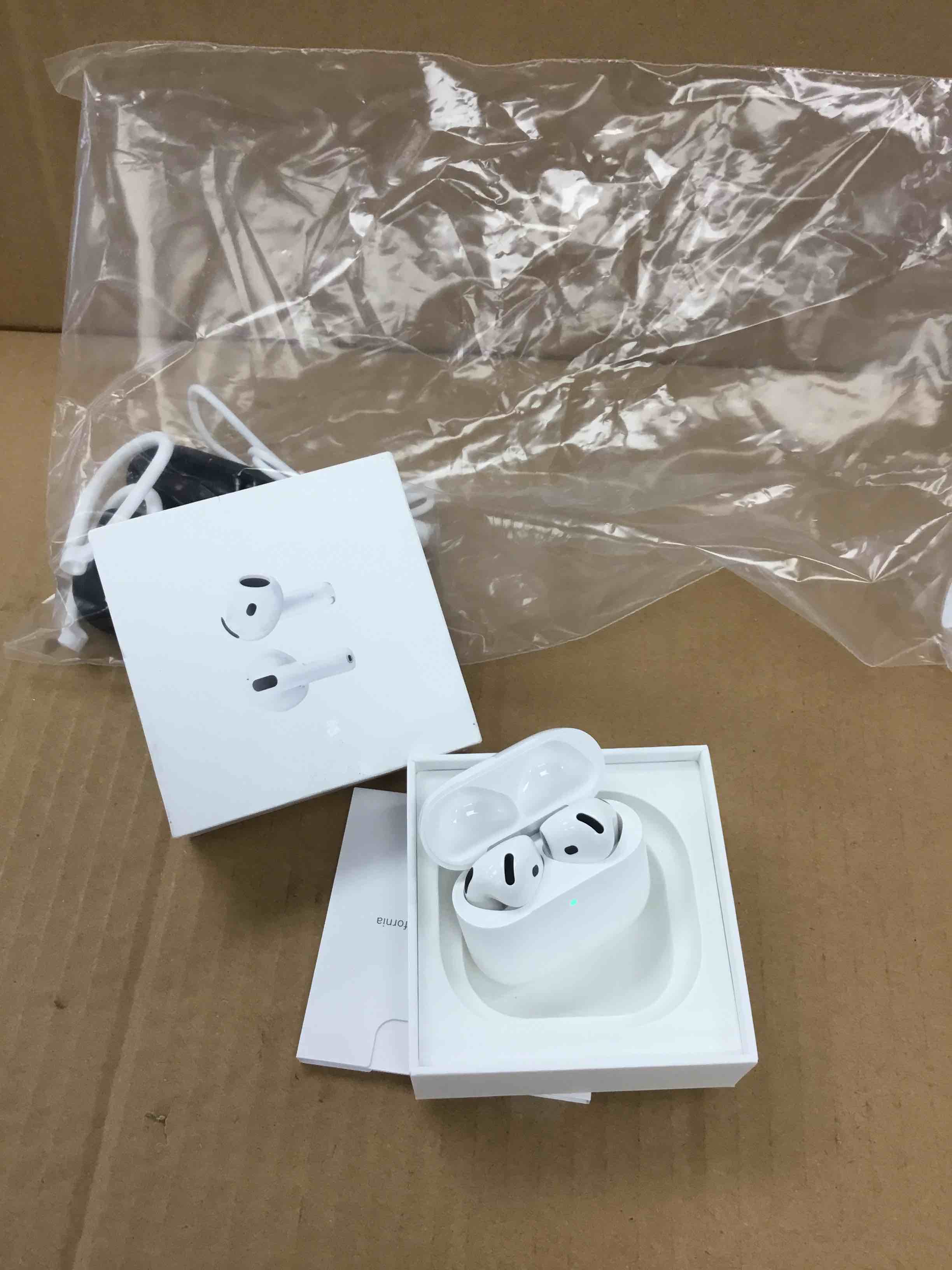 https://s3.amazonaws.com/lotting-images-prod/bidfta/BRN3679921_1760631625034.jpeg