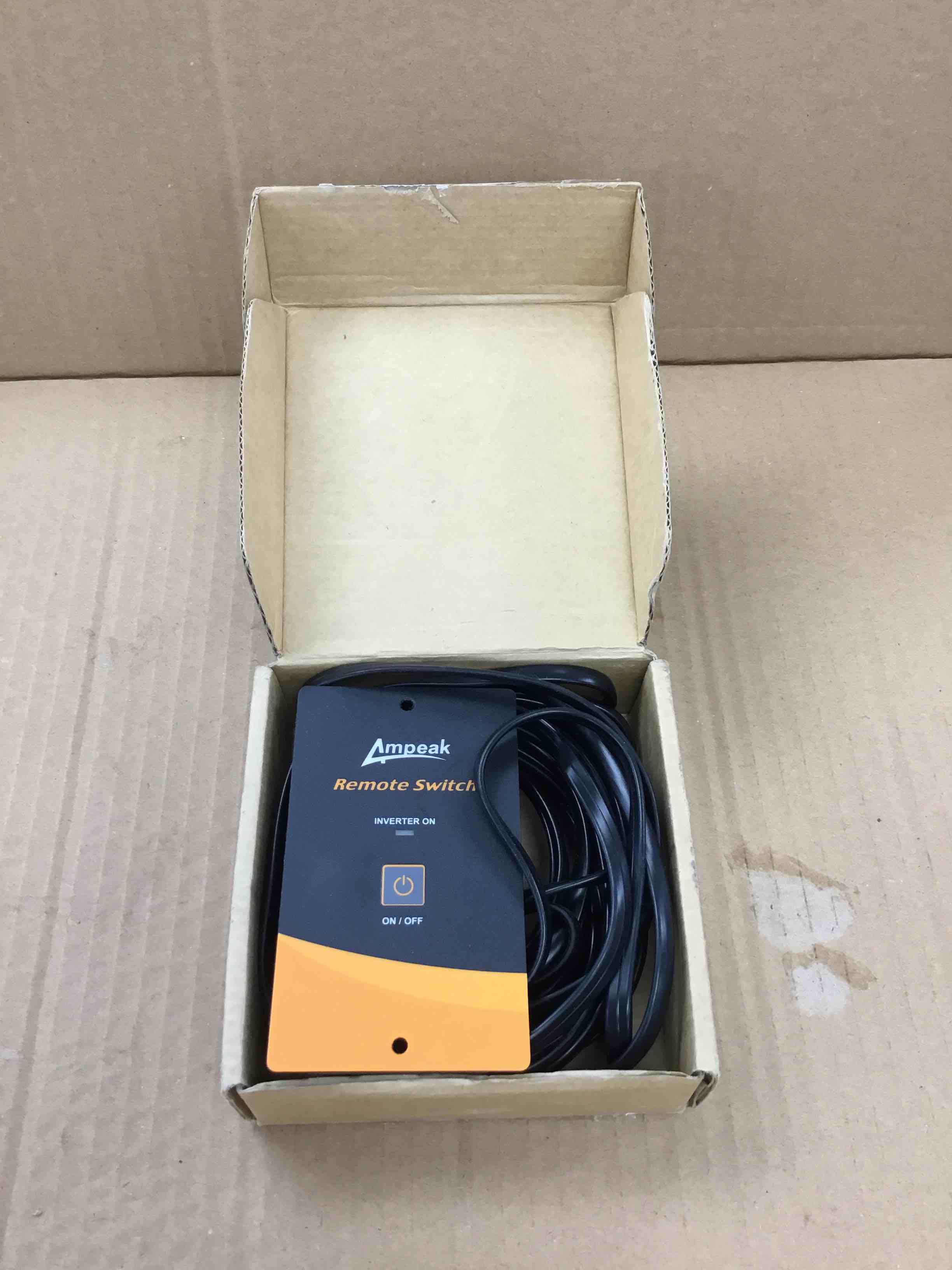 https://s3.amazonaws.com/lotting-images-prod/bidfta/BRN3679926_1760631025166.jpeg
