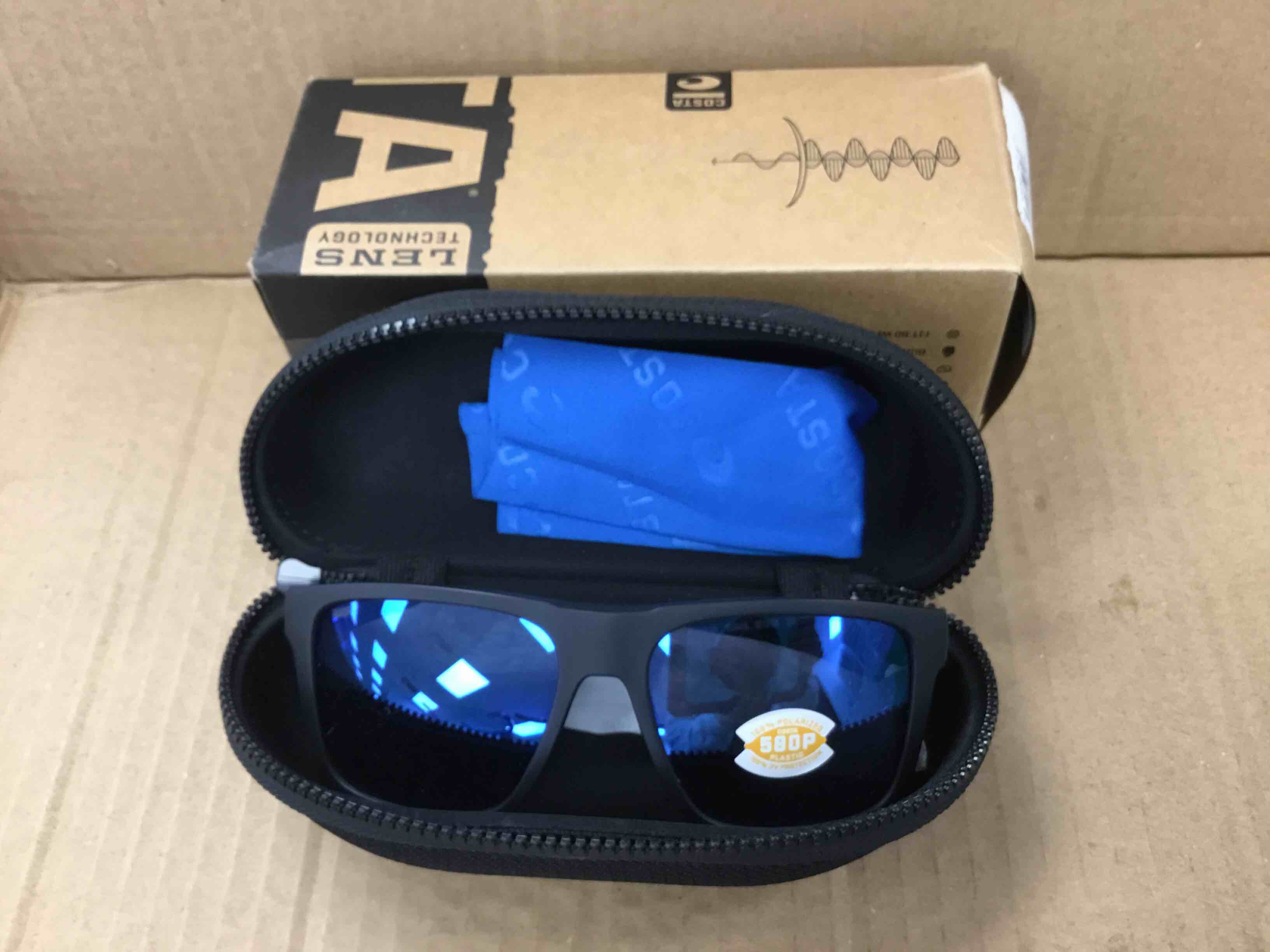 Coastal Women’s Sunglasses 
