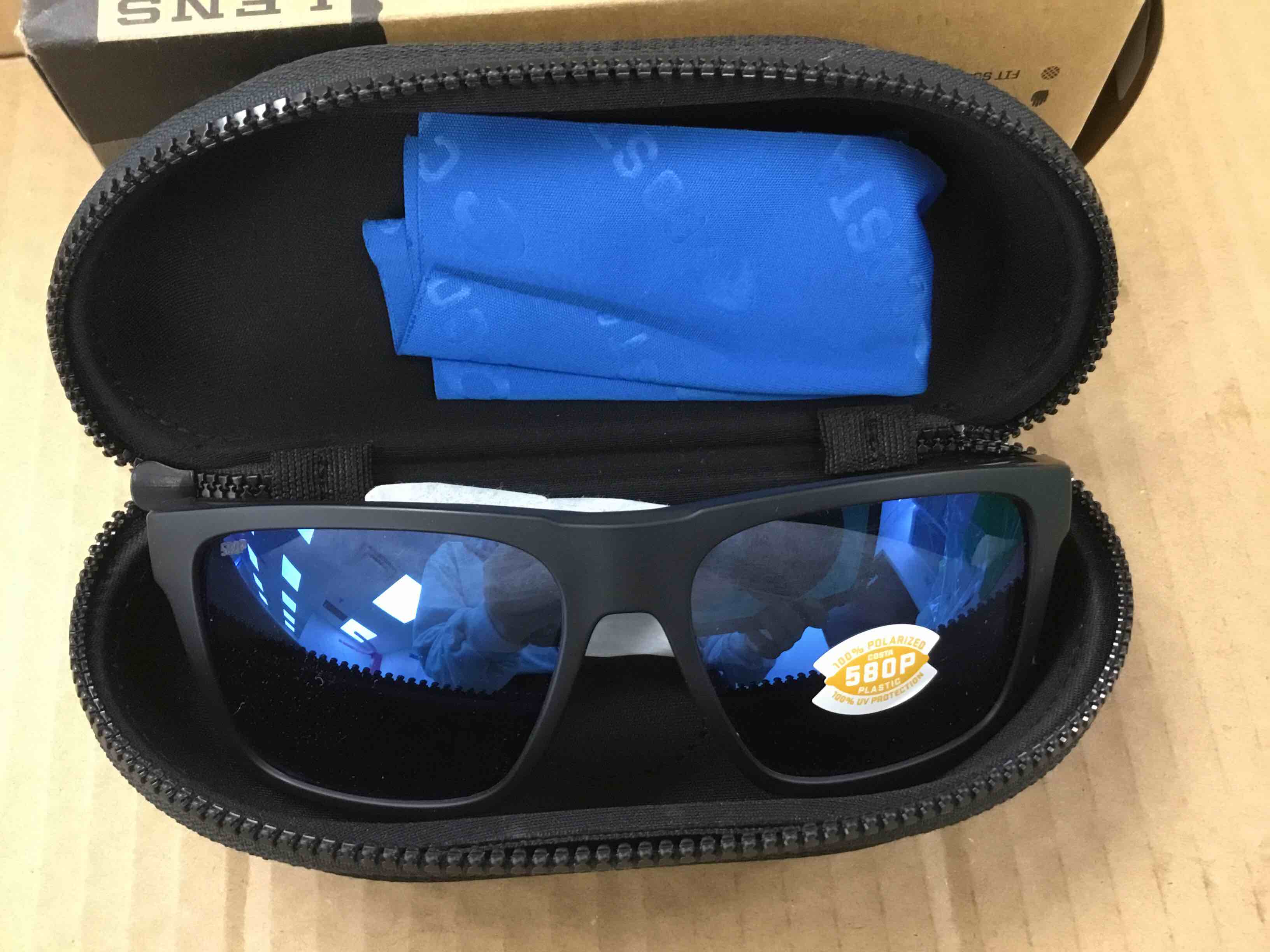 https://s3.amazonaws.com/lotting-images-prod/bidfta/BRN3679937_1760632465690.jpeg