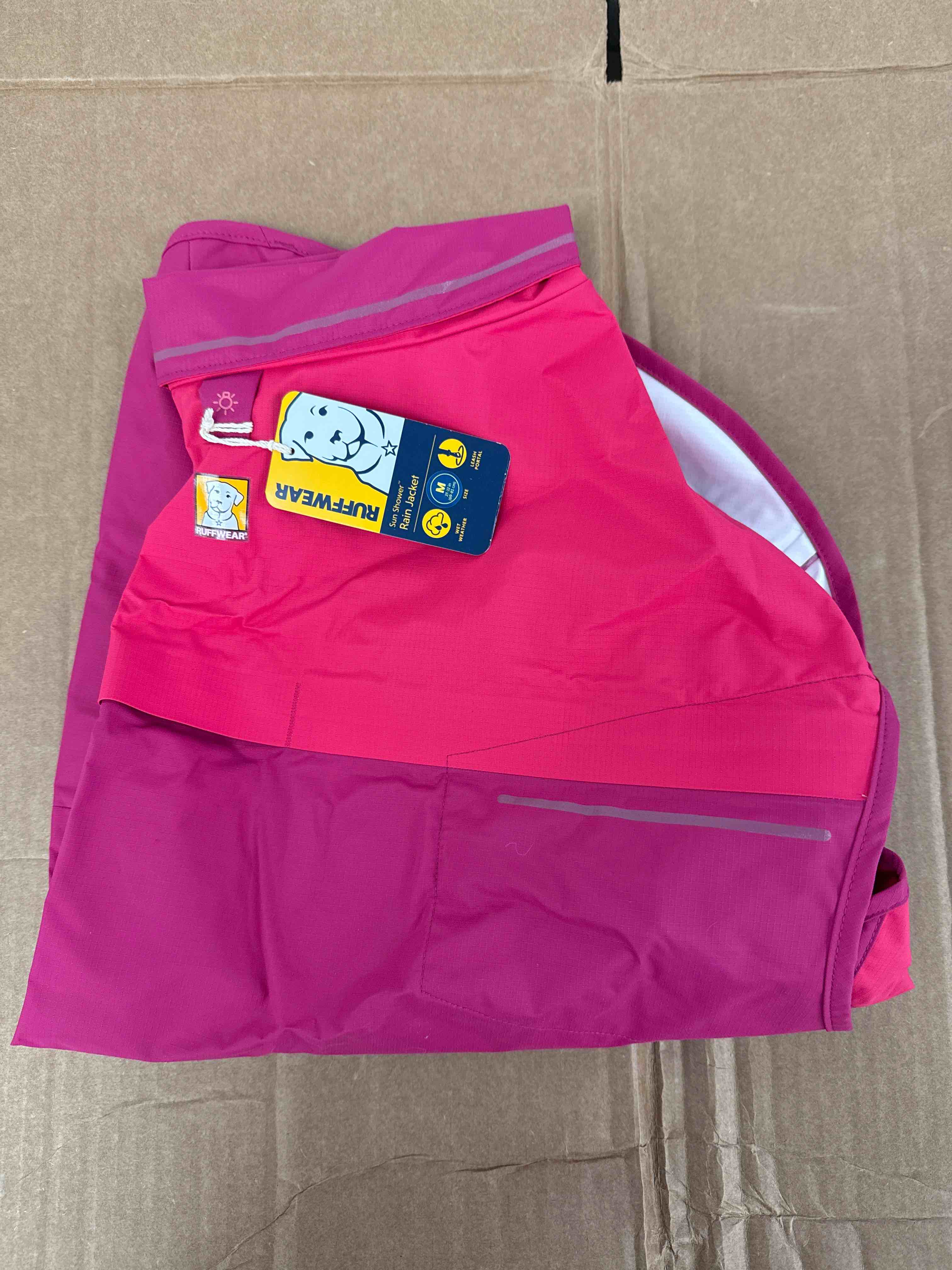 Condition photo showing Good Condition for Ruffwear Sun Shower Jacket Medium 