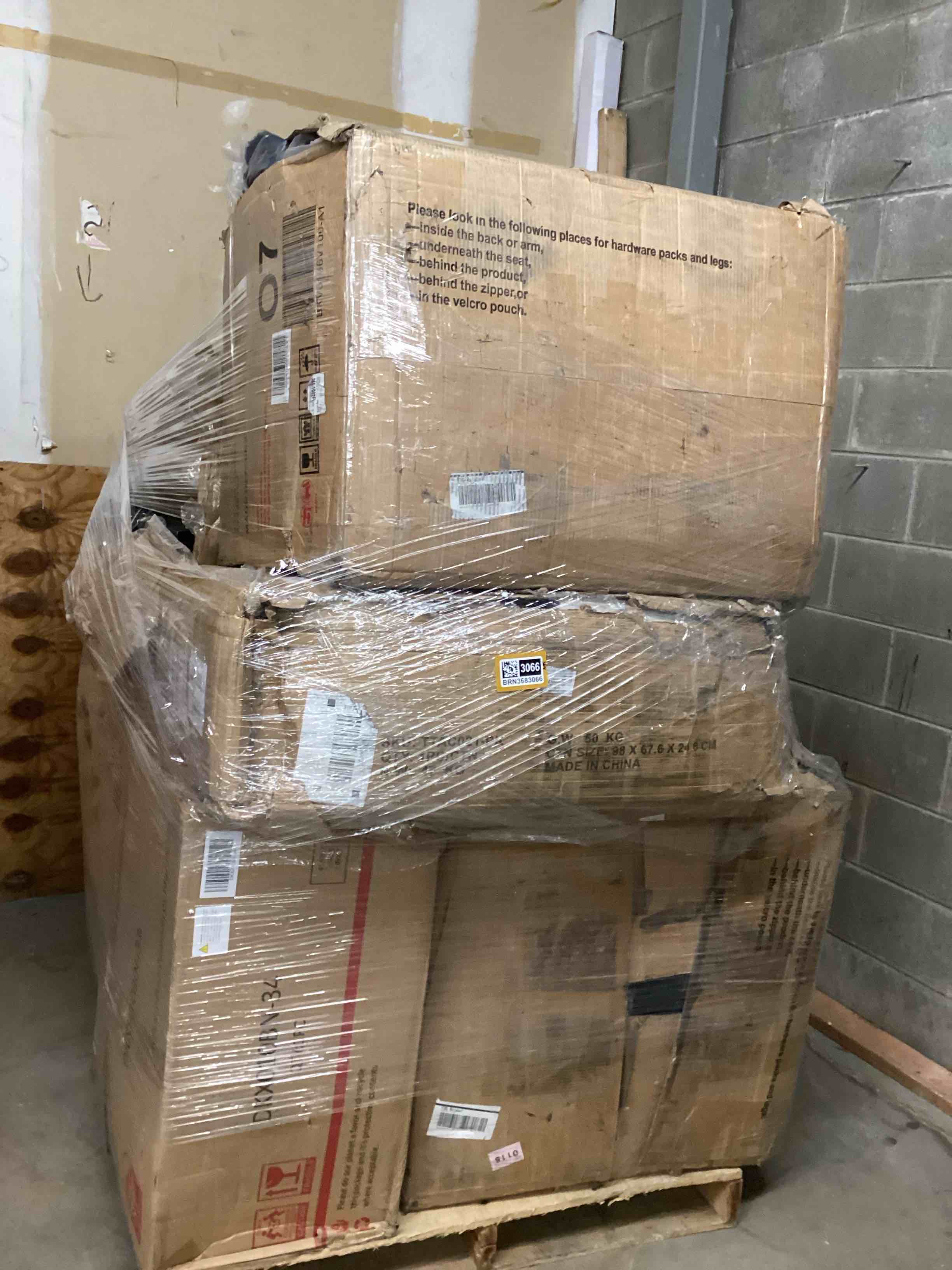 Pallet of various furniture