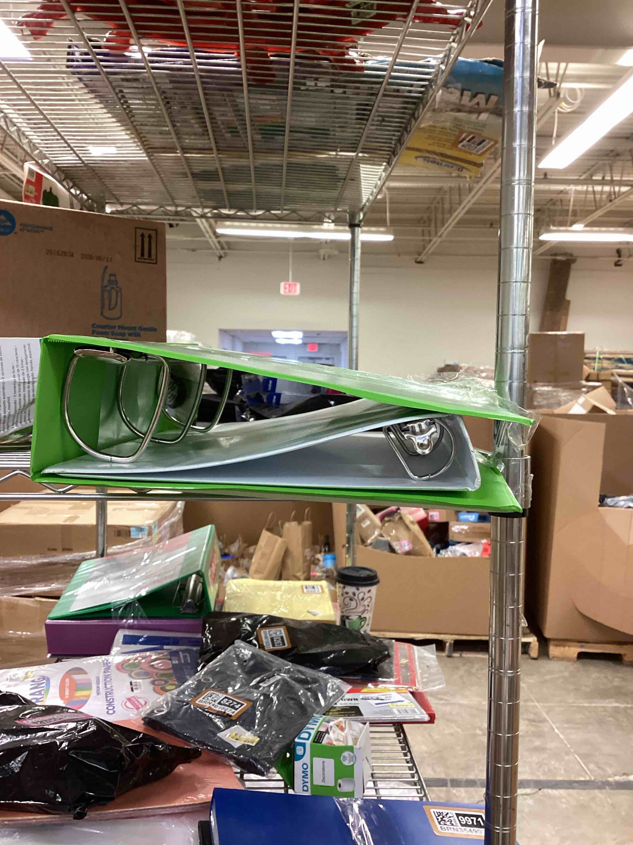 Avery Heavy-Duty View 3 Ring Binder, 3 Inch One Touch EZD Rings, 3.5 Inch Spine, 1 Chartreuse Binder (79779)