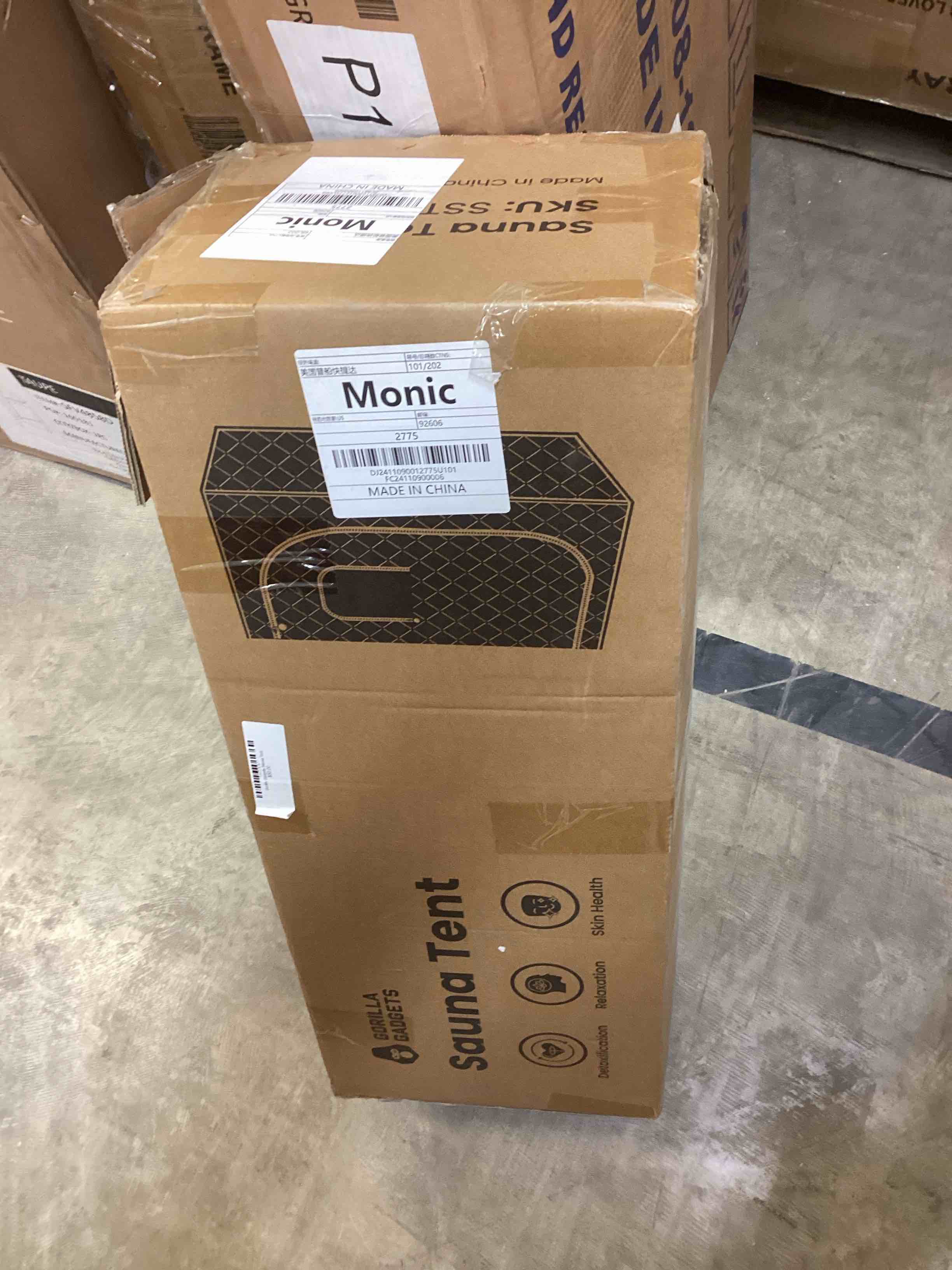 Condition photo showing item condition for (missing hose )mixc portable steam sauna box, portable sauna for home, person sauna tent sauna box at home spa with 2.6l & 1500w, remote control, folding chair (single-person version-black)
