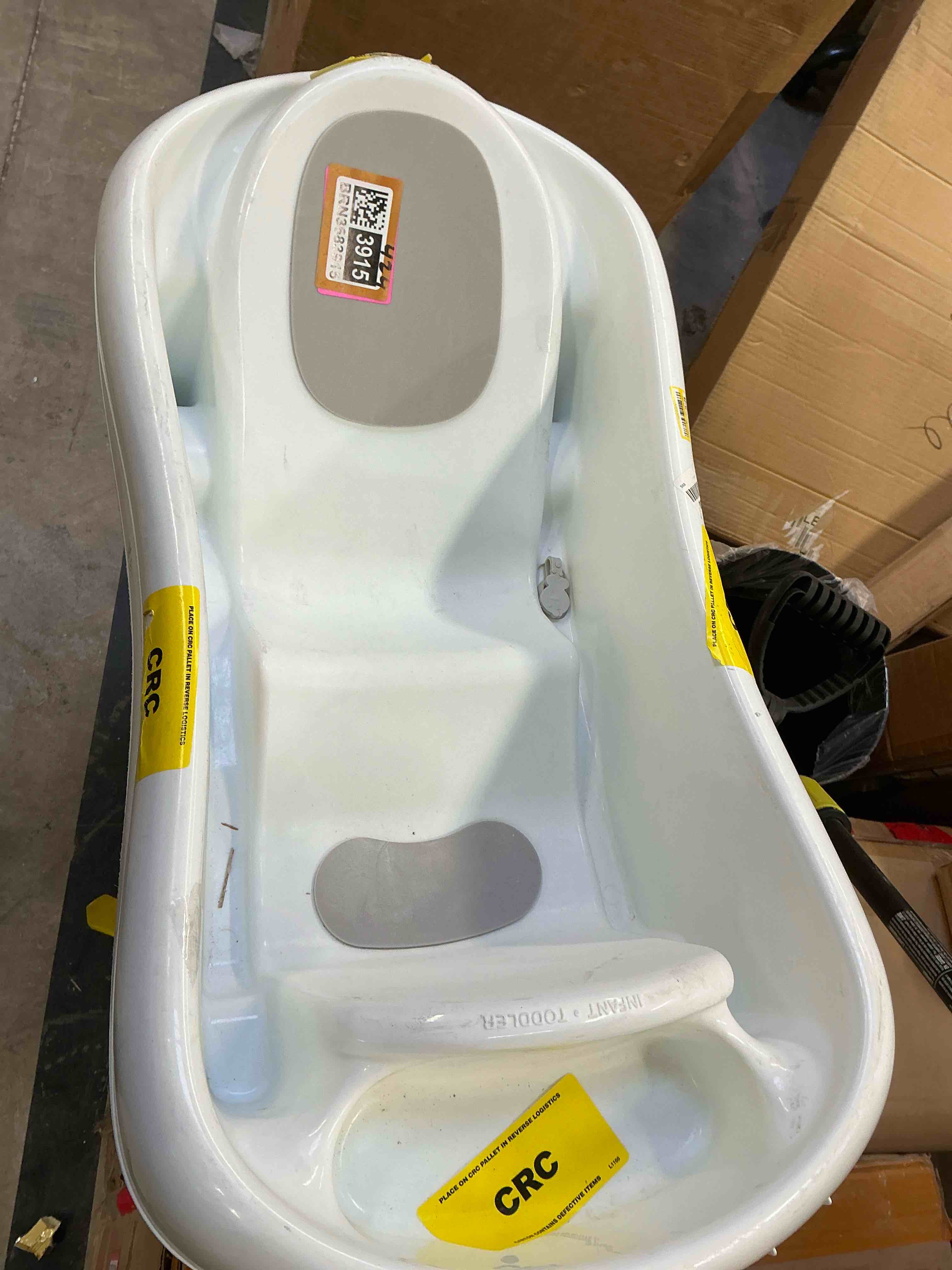 Condition photo showing As Is for The First Years Sure Comfort Newborn to Toddler Tub, White