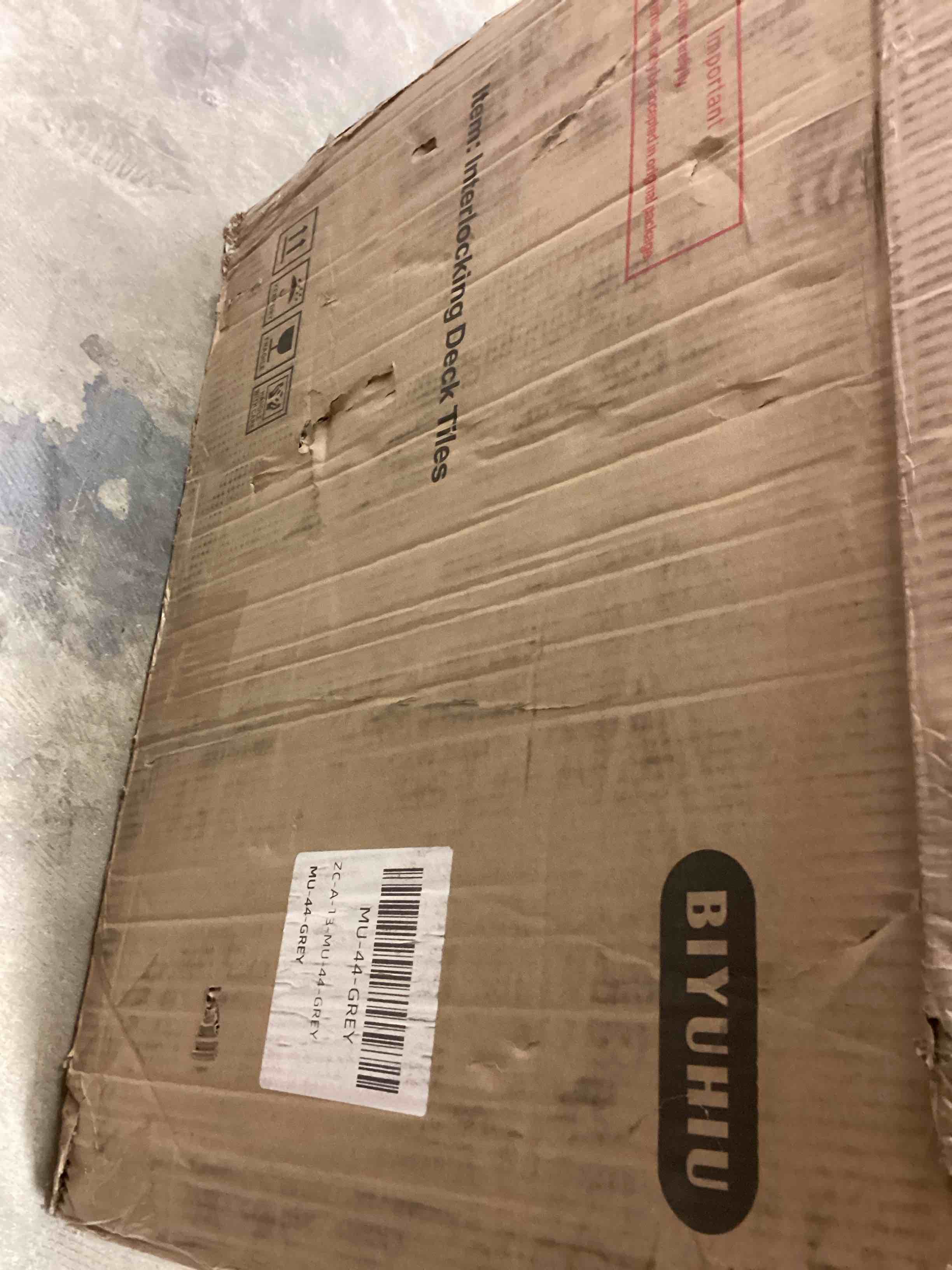 Condition photo showing New/Like New for Acacia Wood Decking Tiles 44 PCS - Easy Snap Interlocking Deck Tiles for Patio Poolside Balcony Decor - All Weather Waterproof Flooring for Indoor & Outdoor (Round Joints)