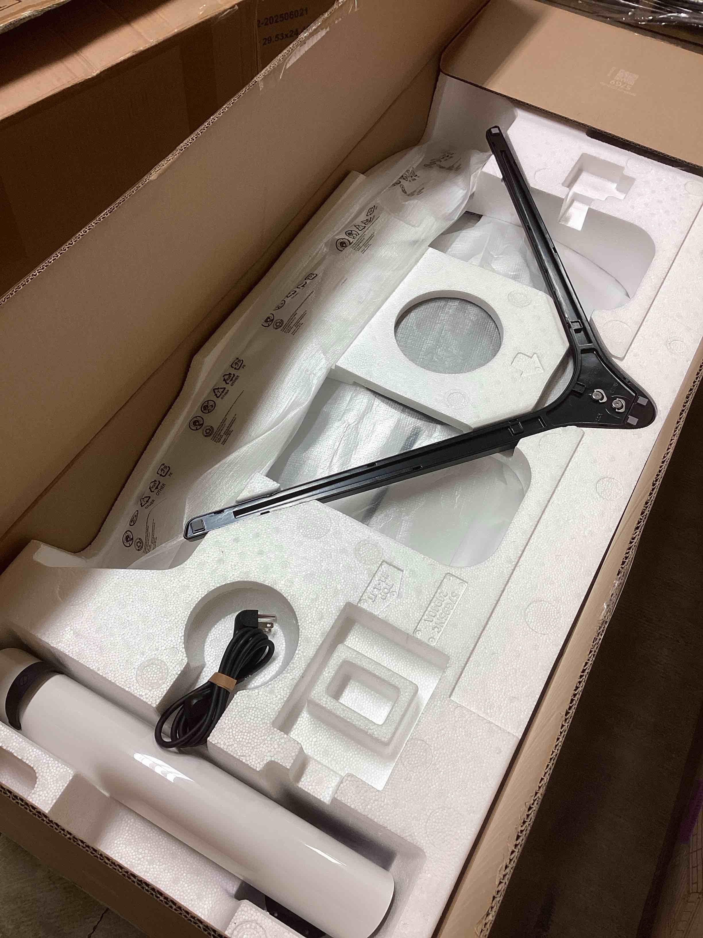 Condition photo showing Good Condition for SAMSUNG 57" Odyssey Neo G9 Series Dual 4K UHD 1000R Curved Gaming Monitor, 240Hz, 1ms with DisplayPort 2.1, Quantum Mini-LED, DisplayHDR 1000, AMD FreeSync Premium Pro, LS57CG952NNXZA, 2023