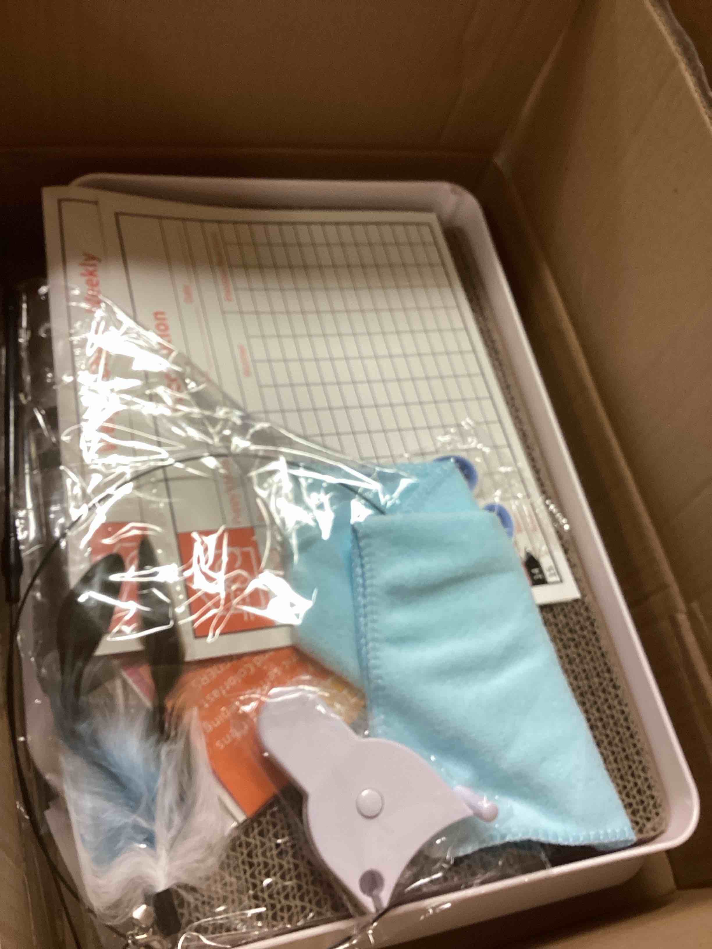 Condition photo showing Good Condition for Multifunctional Pet Scale Max 66 Lbs Cat Dog Scale with LCD Display & Hold/Tare Function for Kittens Puppies Includes Scratcher Toys and Health Supplies