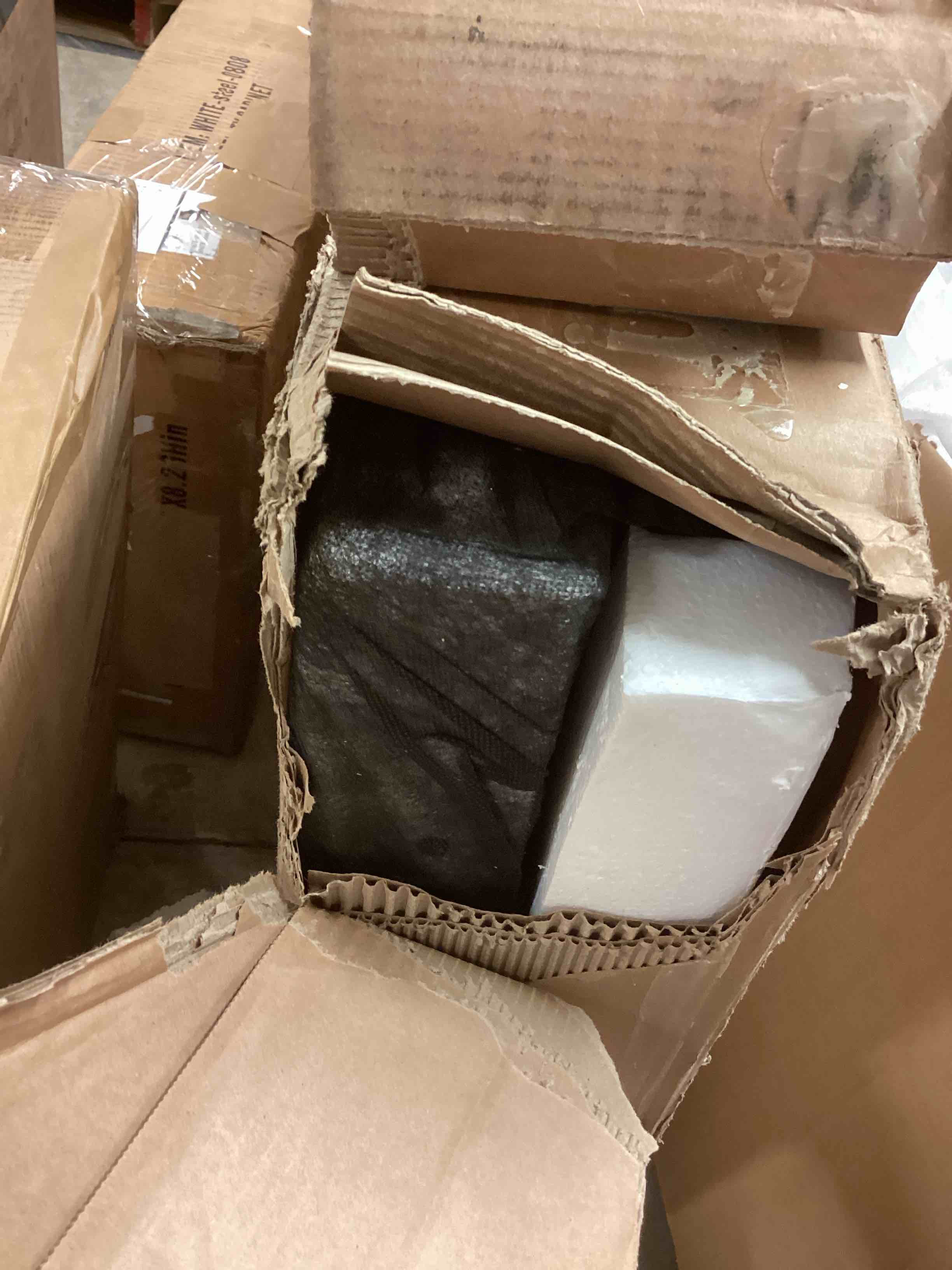 Condition photo showing Good Condition for Mozter Upholstered Wingback Platform Bed White Full 