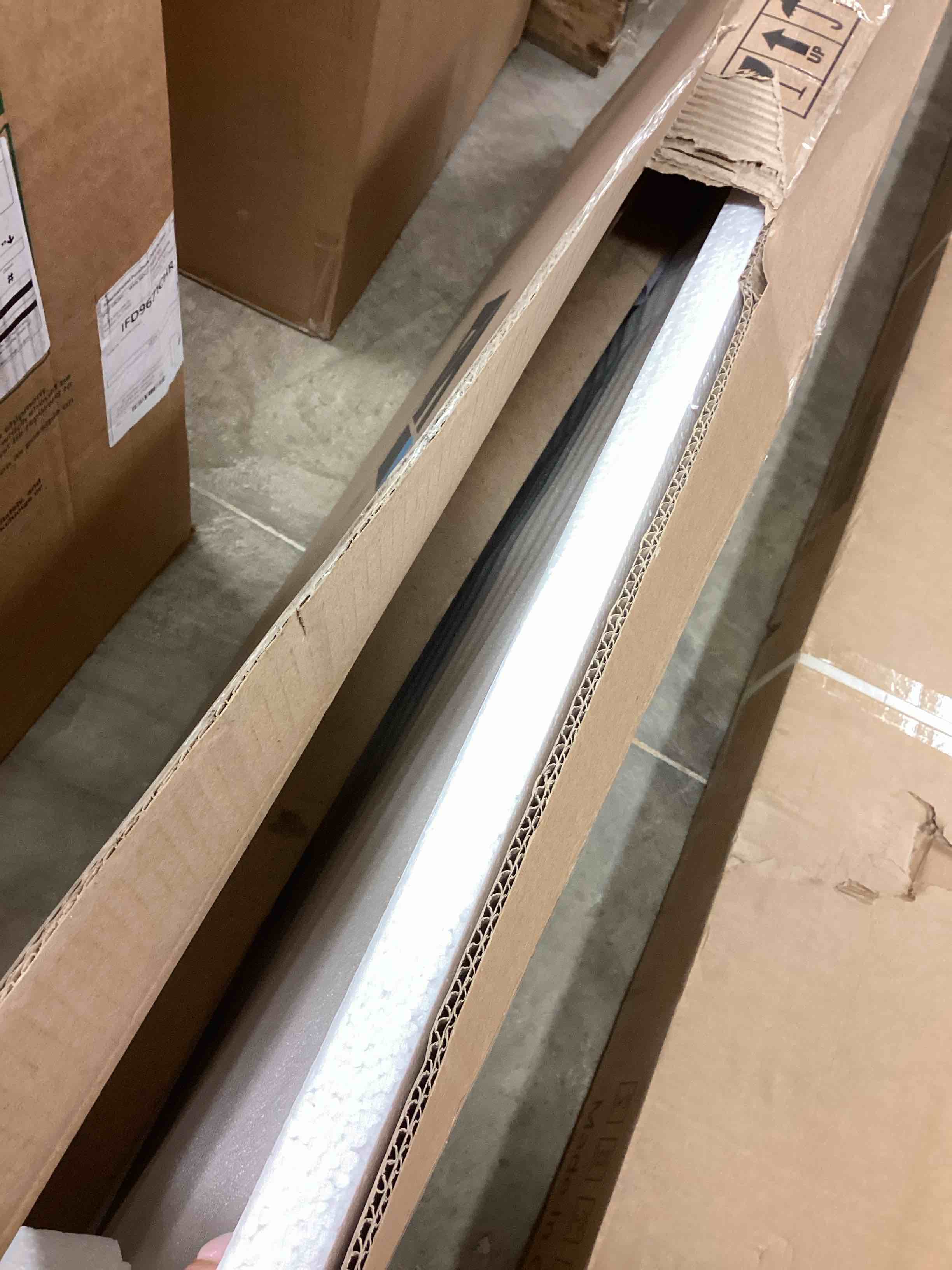 Condition photo showing Good Condition for Bharmal Solid Wood Arched Slat Headboard Full white 