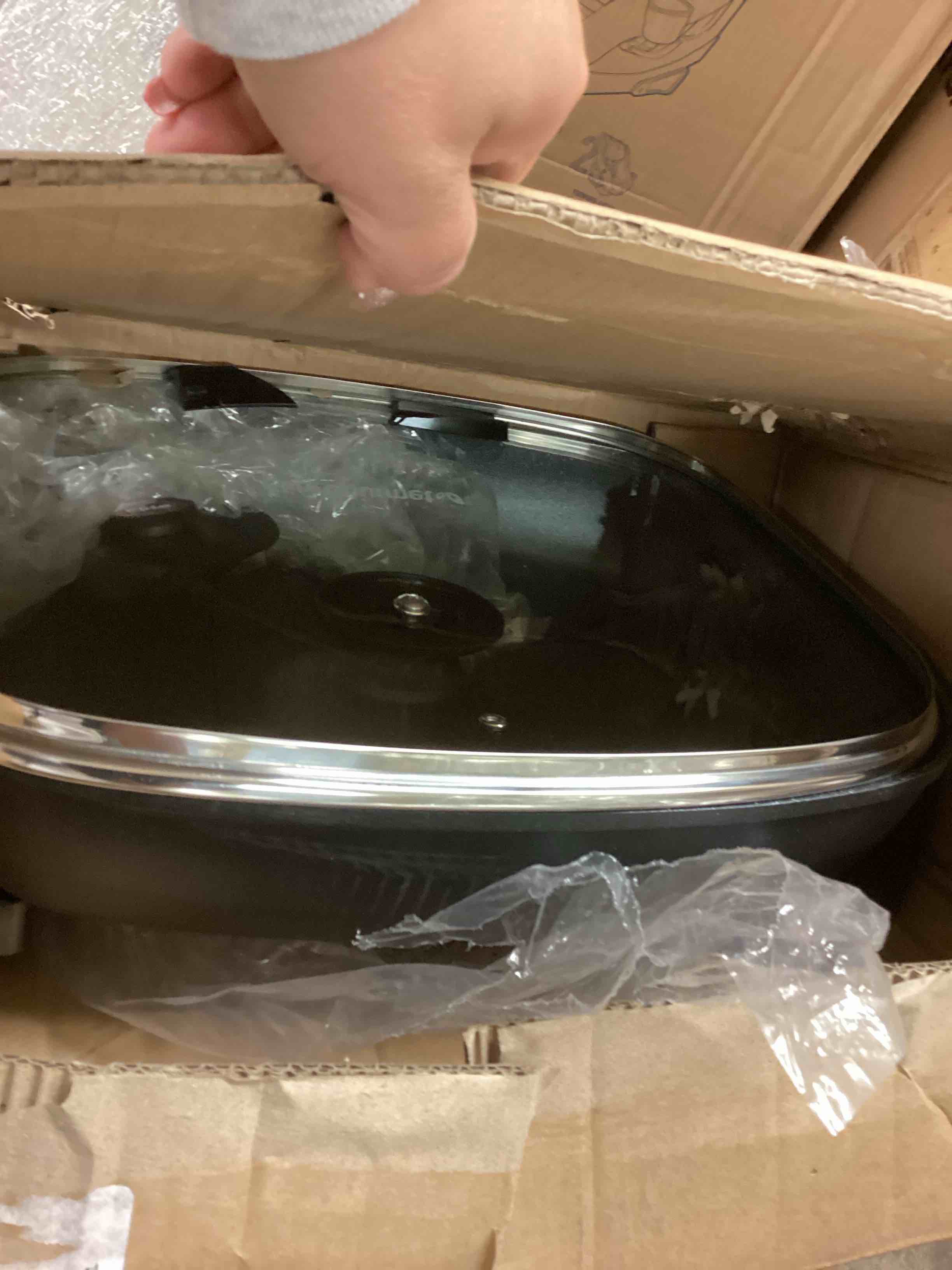 Condition photo showing As Is for Elite Gourmet EG-6203# Extra Deep 16"x13"x3.2" (10.5Qt.) Scratch Resistant, Easy Pour Spout Dishwasher Safe, Non-stick Electric Skillet with Glass Vented Lid, Adjustable Temperature, Black