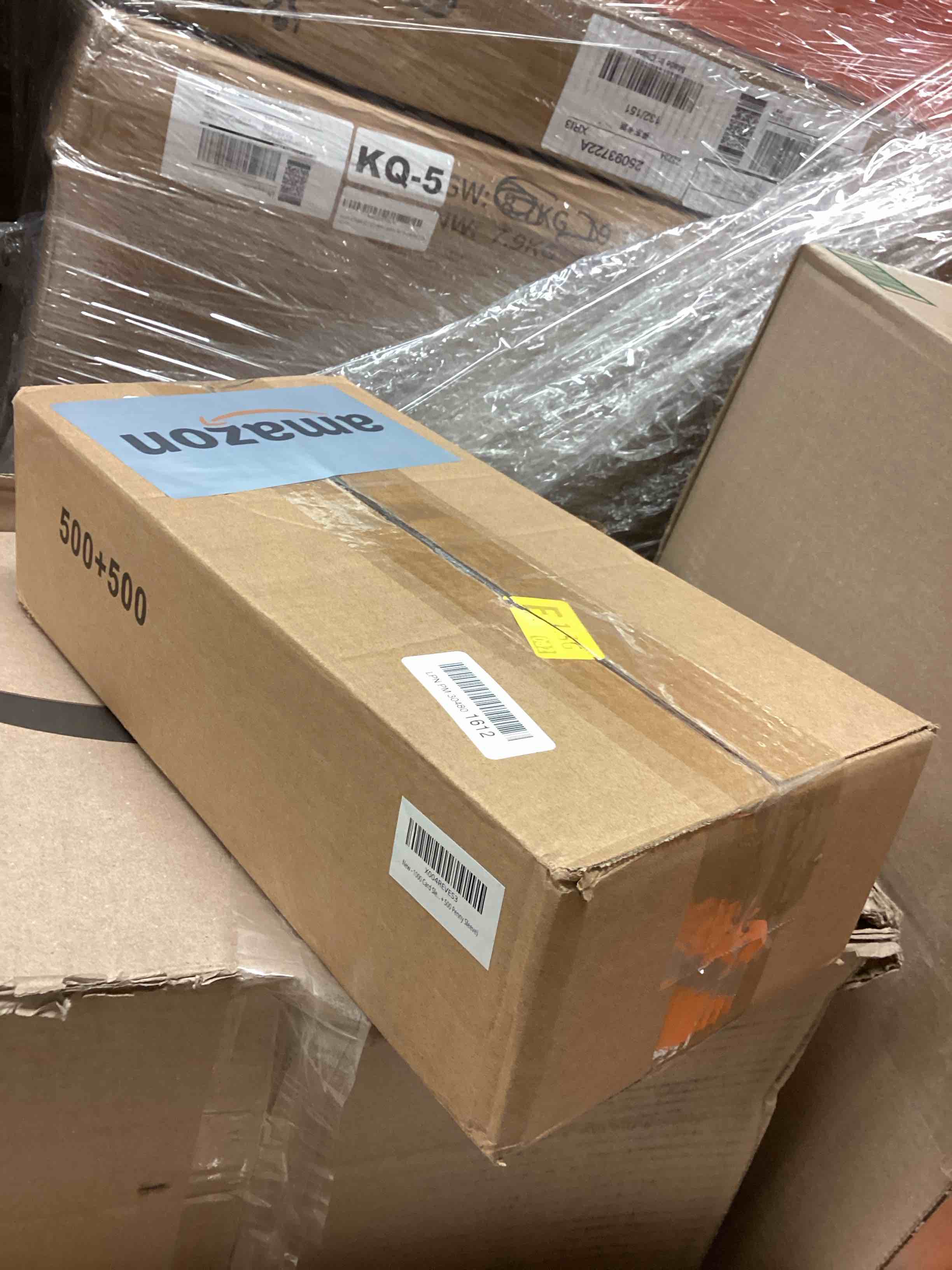 Condition photo showing New/Like New for 1000 Hard Plastic Card Sleeves, Premium Card Sleeves, 3"x 4" Baseball Cards Protectors Plastic, Sports Trading Baseball Game Holder (500 Hard Sleeve + 500 Soft Sleeve) 500 Hard Sleeves + 500 Soft Sleeves