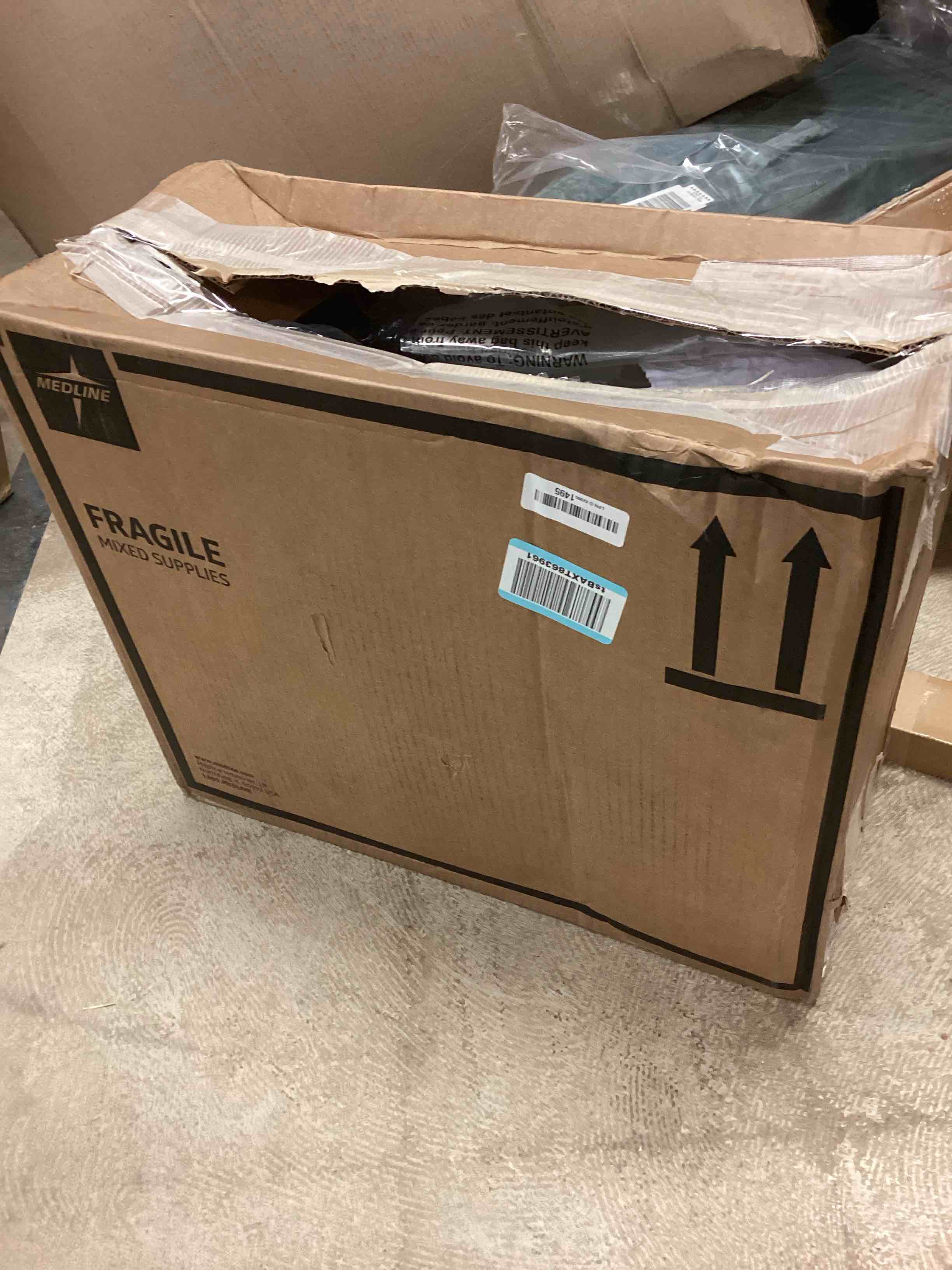 Condition photo showing Good Condition for Dog Stairs 4 Steps for Small Dogs and Cats to Get on High Beds, Couch or Car, Pets Can Climb, Sit, Lie Down or Perch to Look Out Windows on The Spliceable Ramp, Provides Support, Grey?19" H? Fleece Dark Grey 4-Steps