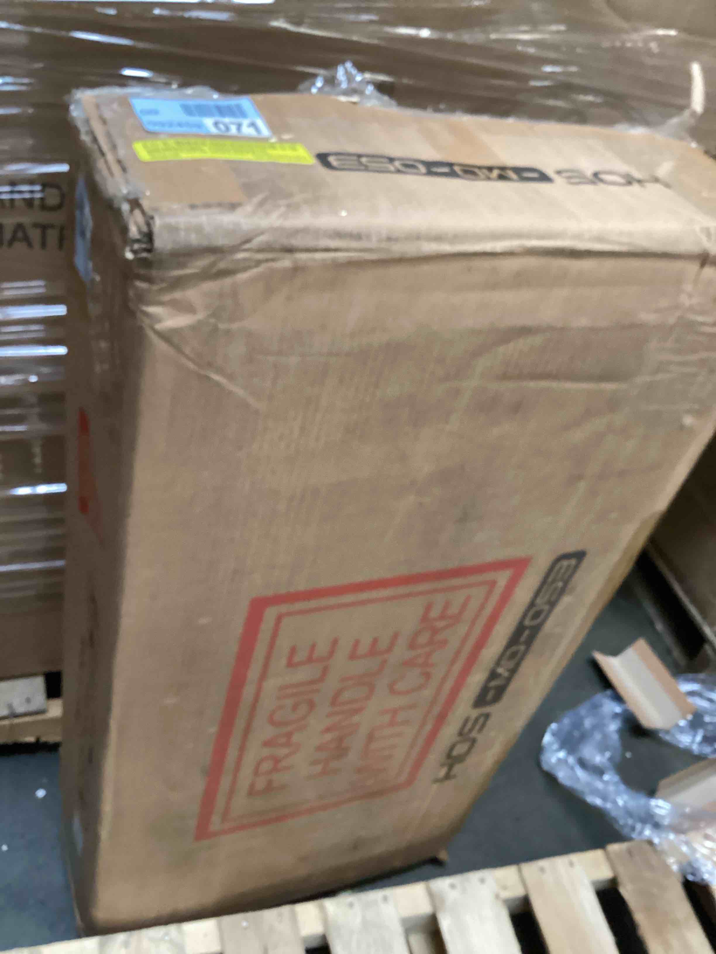 https://s3.amazonaws.com/lotting-images-prod/bidfta/BRN3688149_1750863472528.jpeg