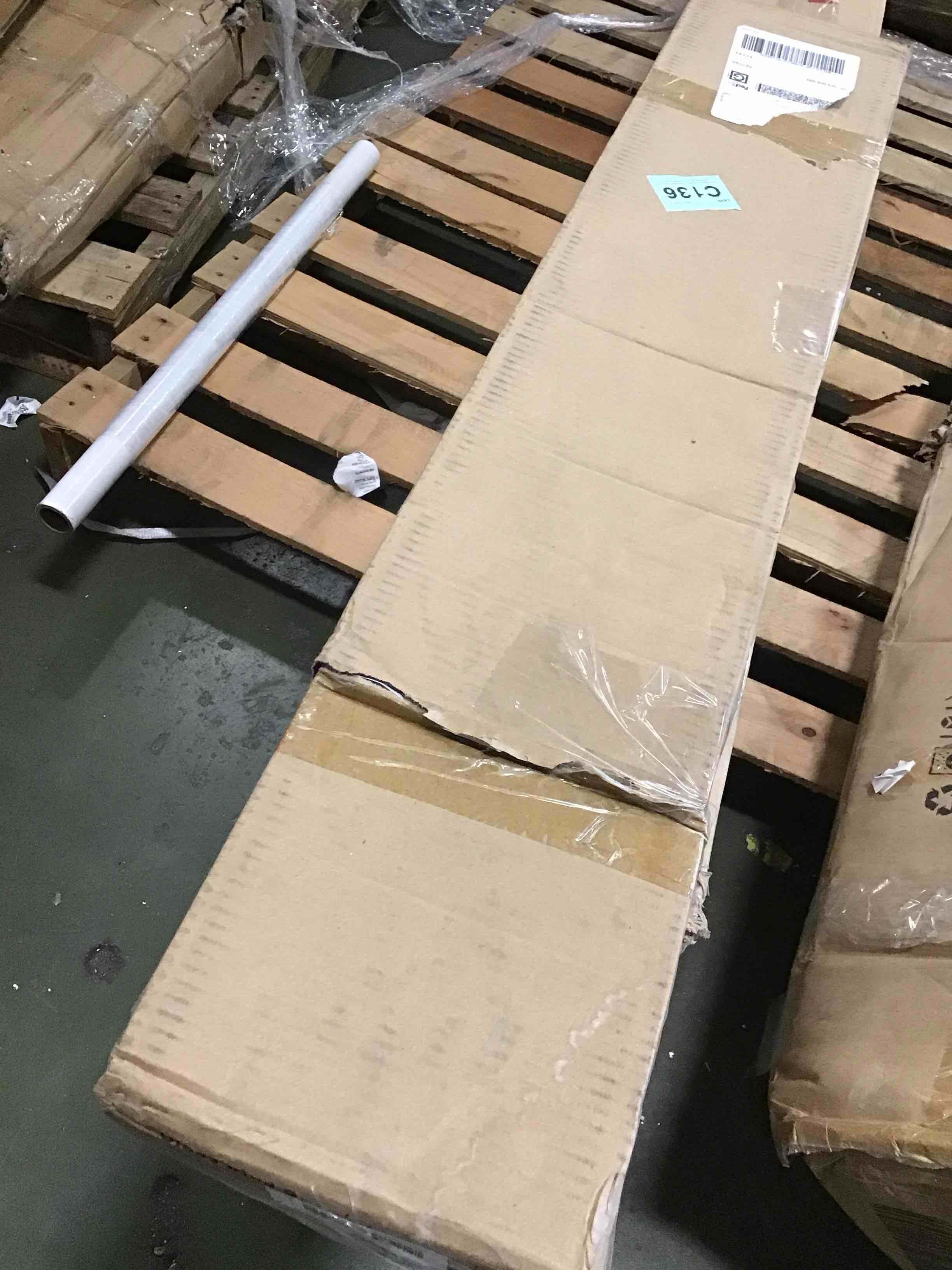 https://s3.amazonaws.com/lotting-images-prod/bidfta/BRN3692411_1750509443878.jpeg
