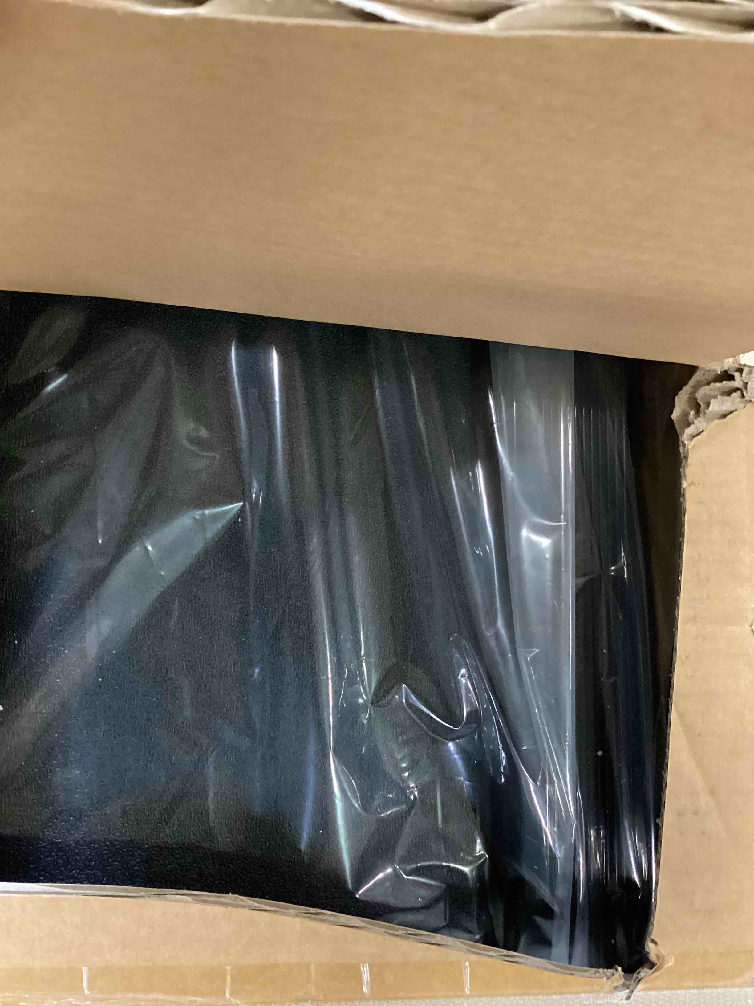 https://s3.amazonaws.com/lotting-images-prod/bidfta/BRN3699739_1750168271672.jpeg