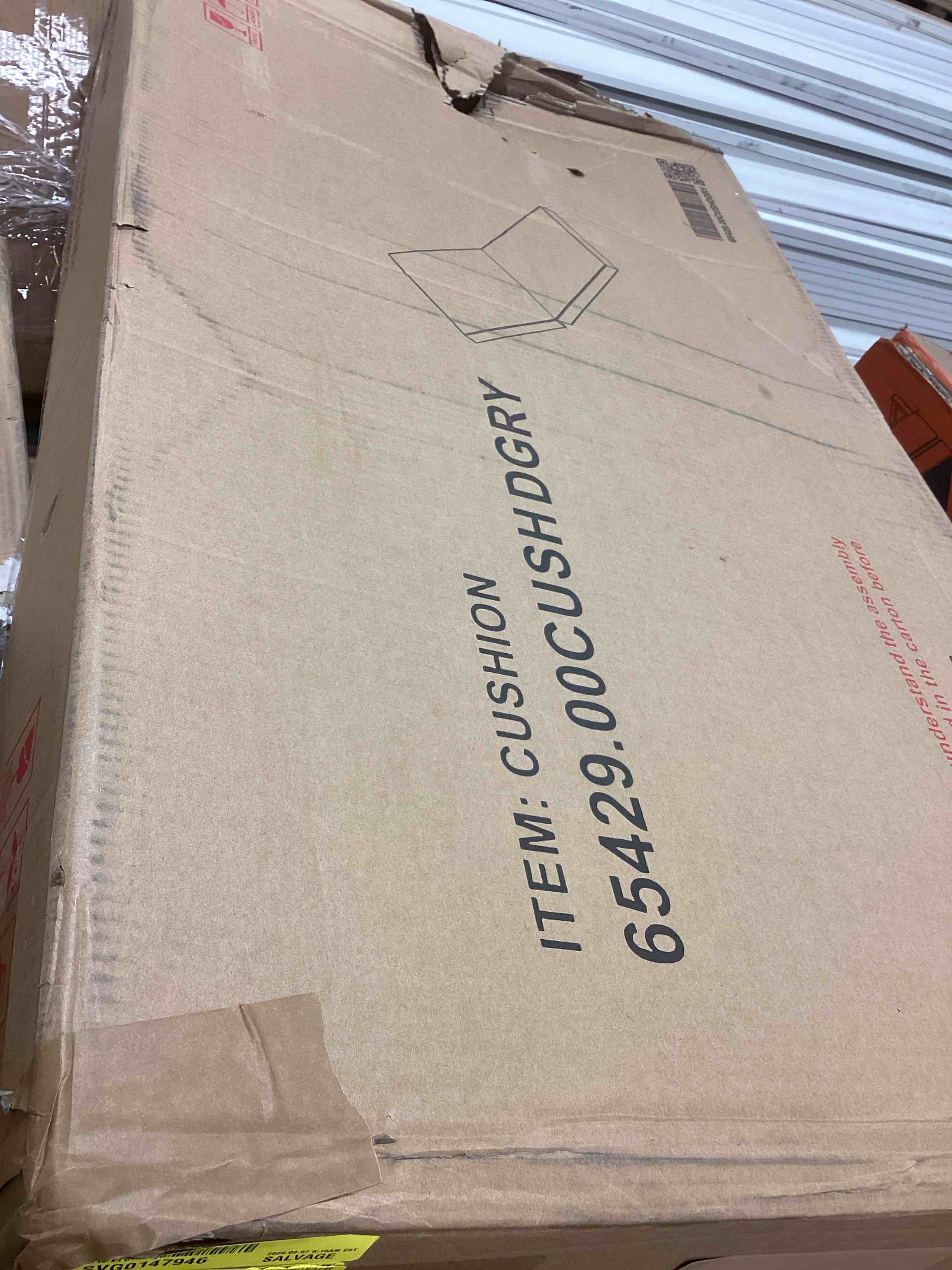 Condition photo showing New/Like New for lounge chaise cushion 