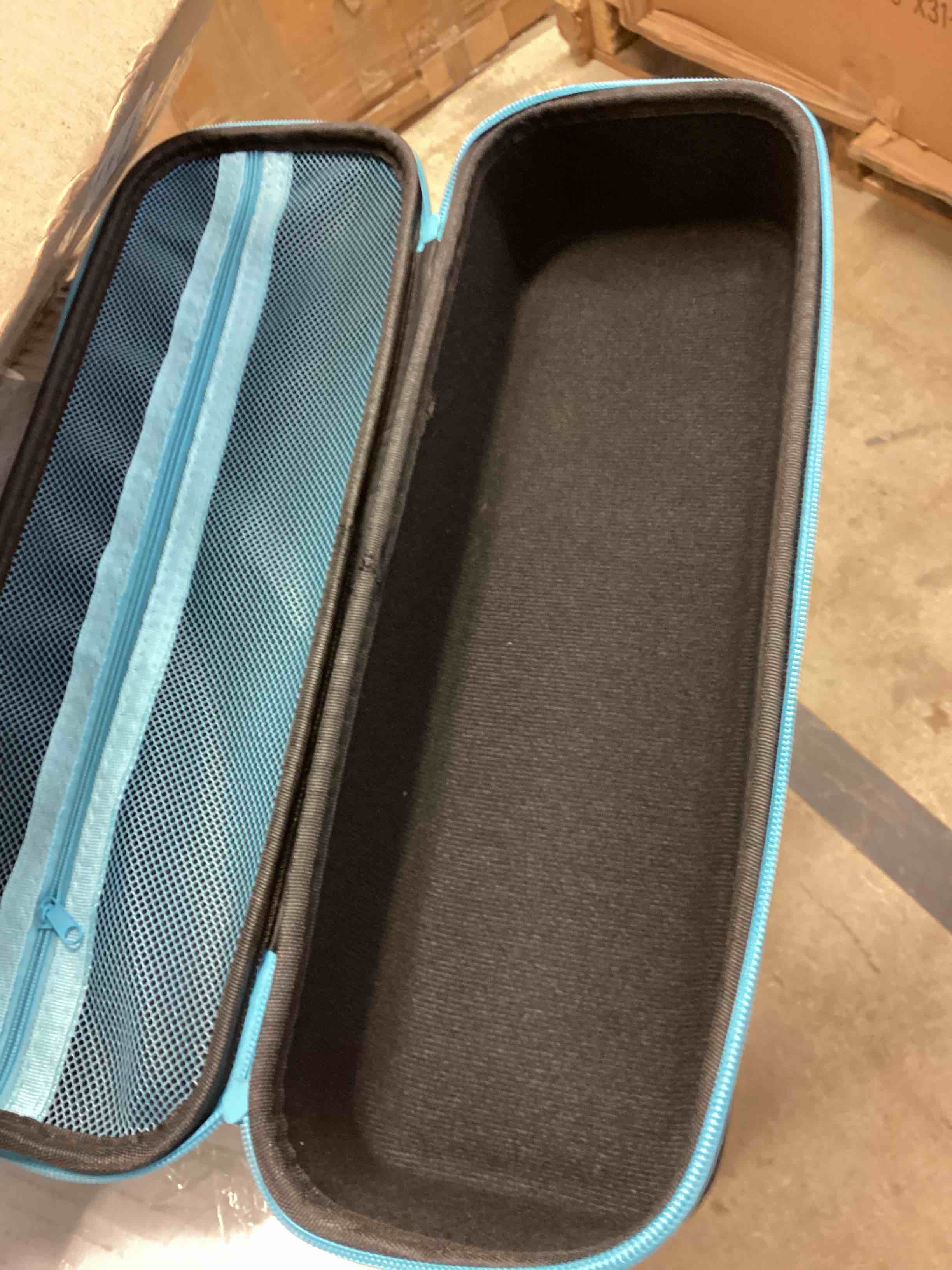 Condition photo showing Good Condition for travel case for hair dryer, black