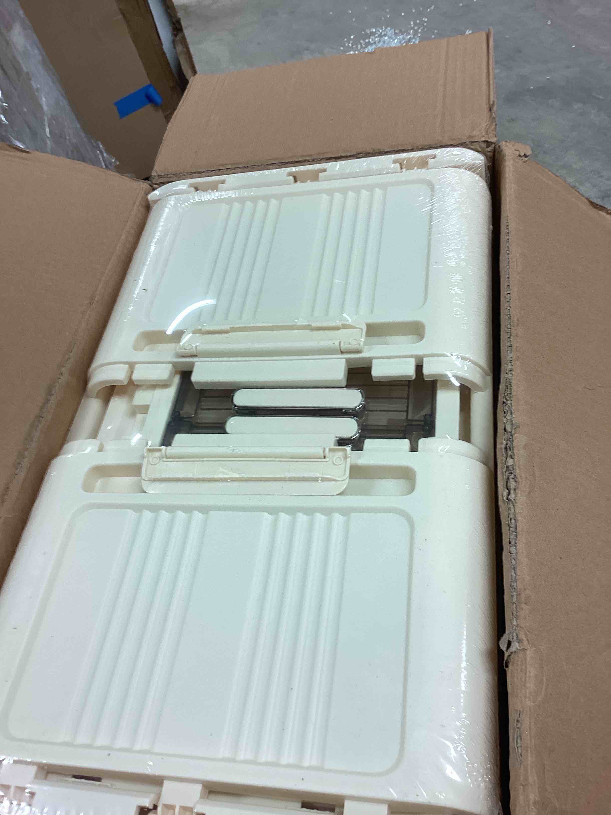 Condition photo showing New/Like New for folding storage cabinet 5-tier 250-5