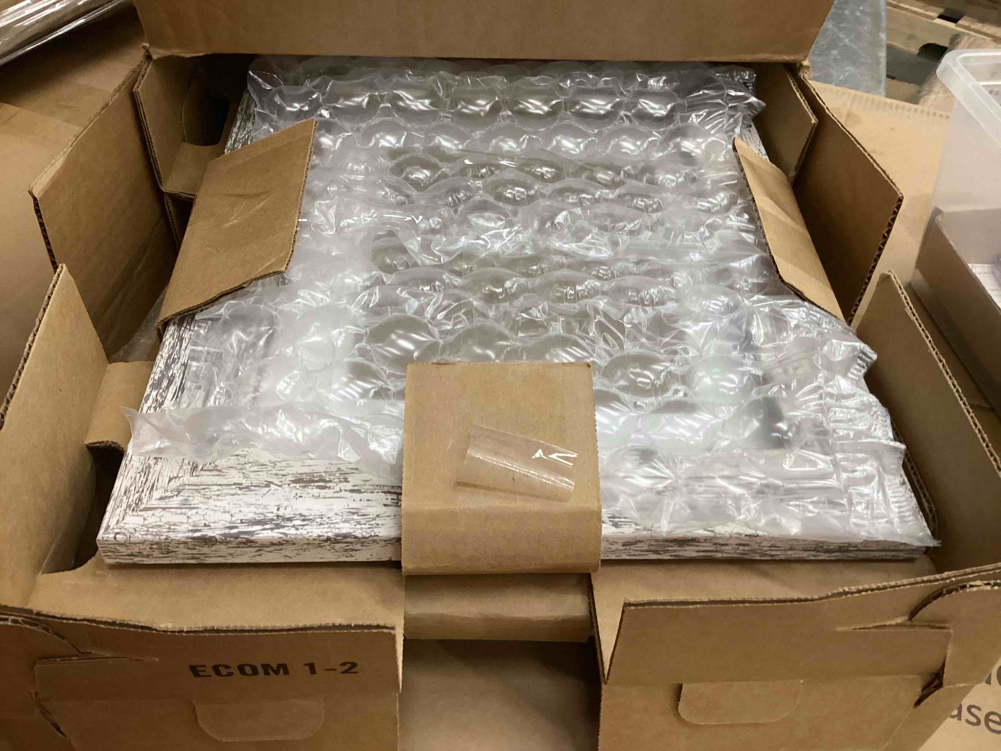 Condition photo showing New/Like New for   Kimura Picture Frame with Mat white 08*10 