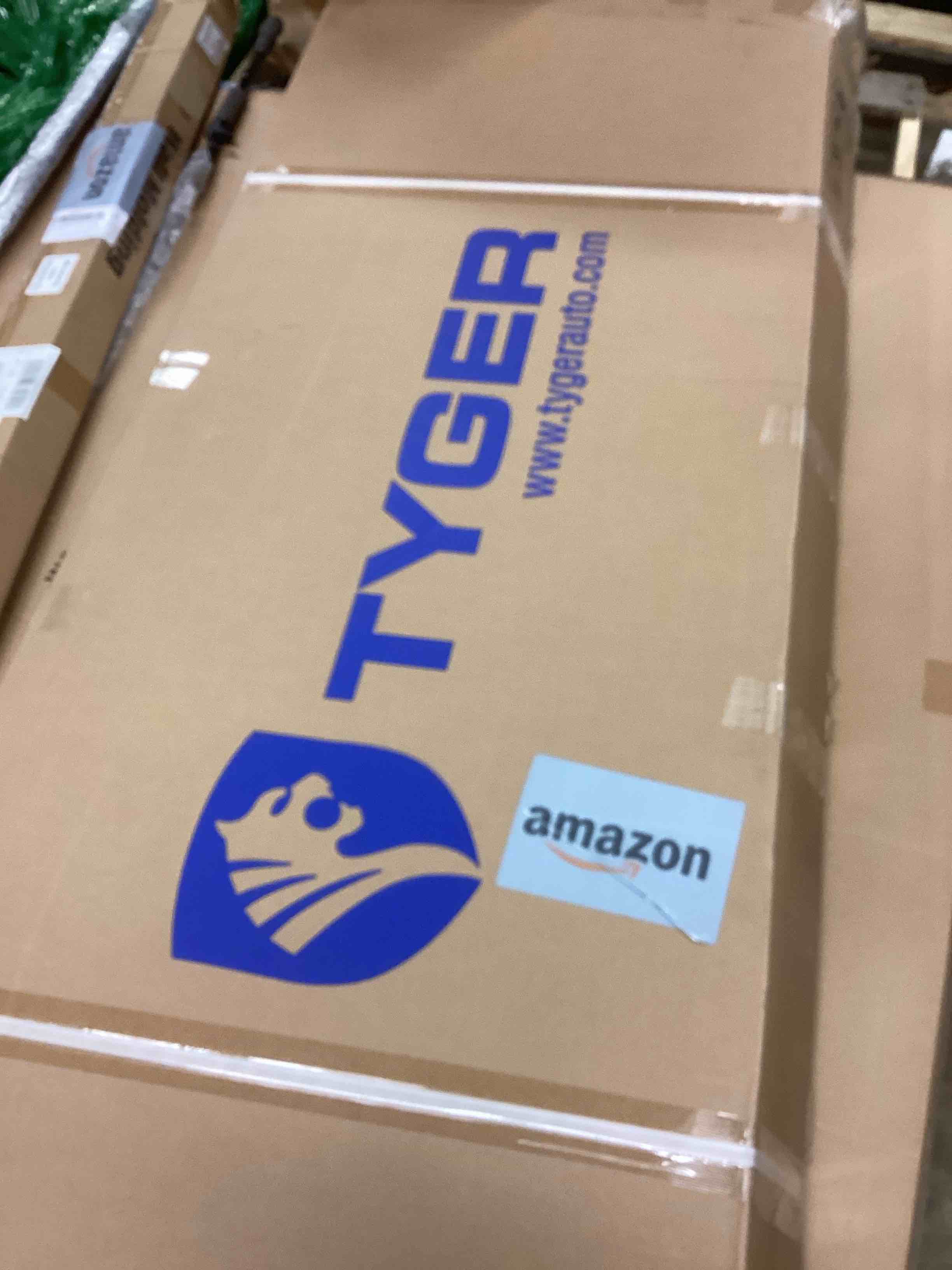 Condition photo showing Good Condition for Tyger Auto T3 Soft Tri-fold Truck Bed Tonneau Cover Compatible with 2021-2026 Ford F-150; Lightning | 5.5' (67") Bed | TG-BC3F1064 5.5ft Bed T3 Soft Tri-Fold 2021-2026 F-150