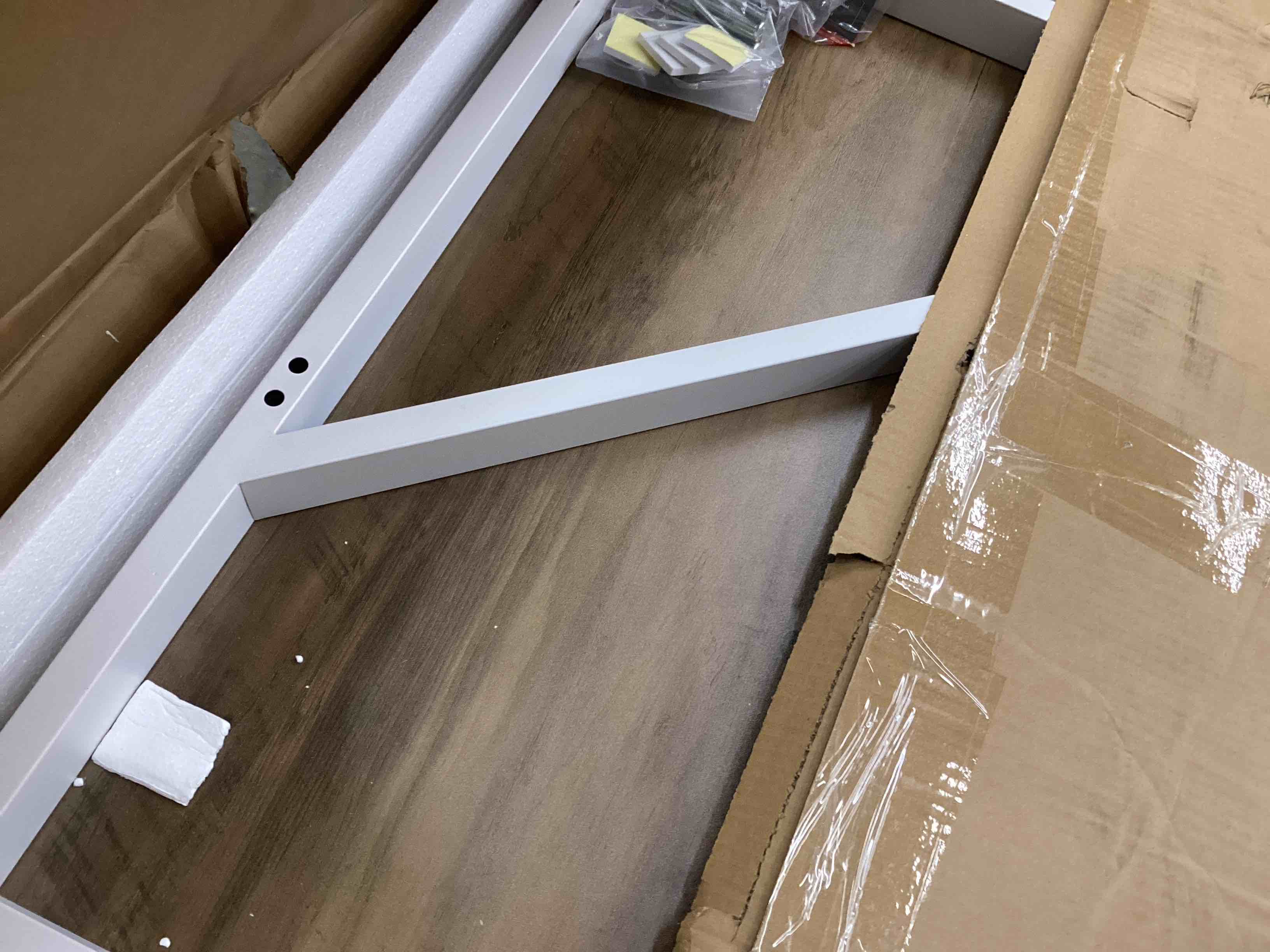 Condition photo showing As Is for Computer Desk, Modern Metal and Wood Office Desk, Office Desk for Bedrooms, 140 x 60 x 75.5 cm, White and Rustic Brown