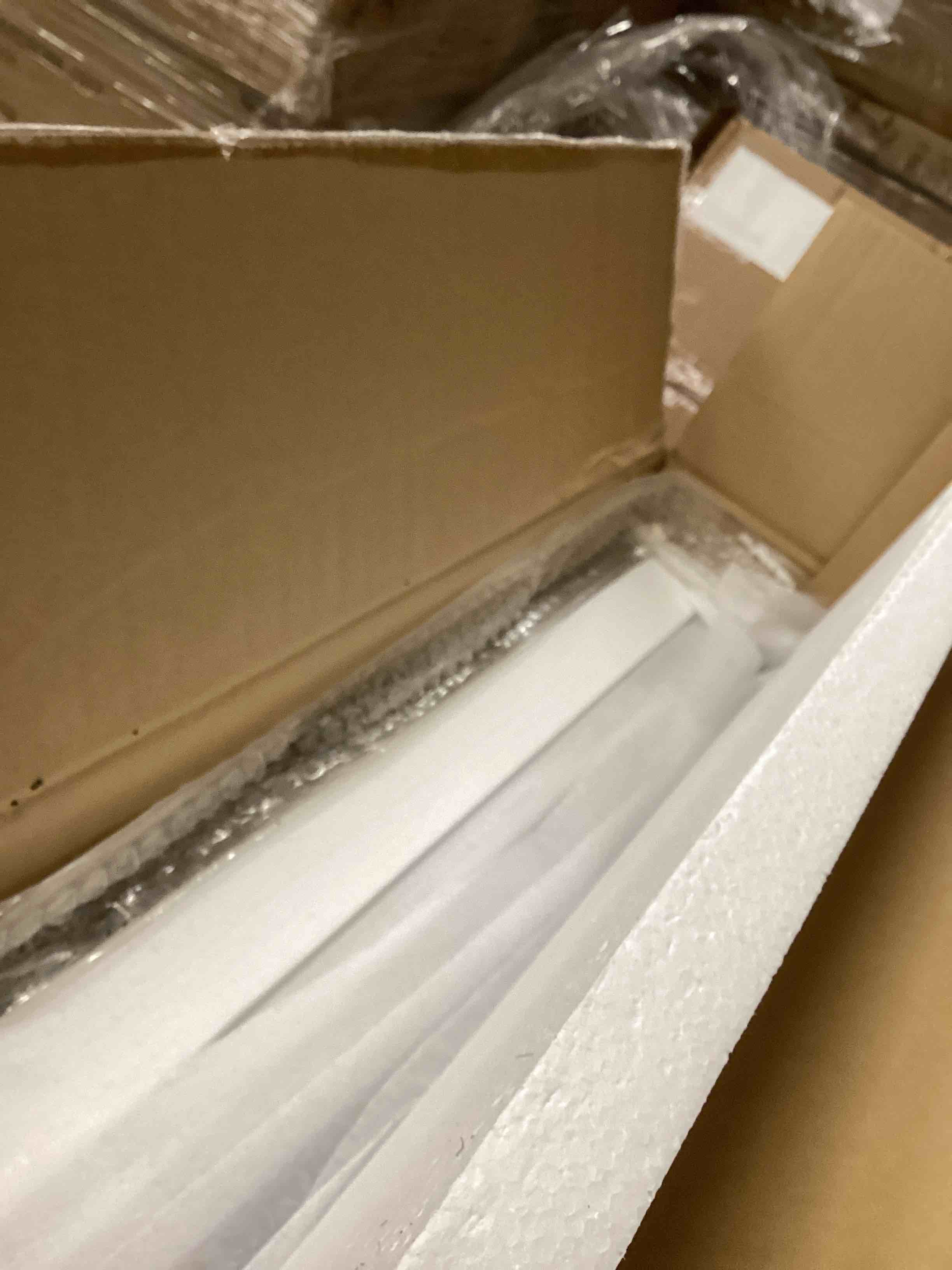 Condition photo showing New/Like New for beeNbkks Cat Catio, 2-Tier Window Box Enclosure for Multiple Indoor Cats, Expandable Wooden Pet Perch House, Secure Comfortable Outdoor Haven, All Weather Use, Nature-Friendly Design