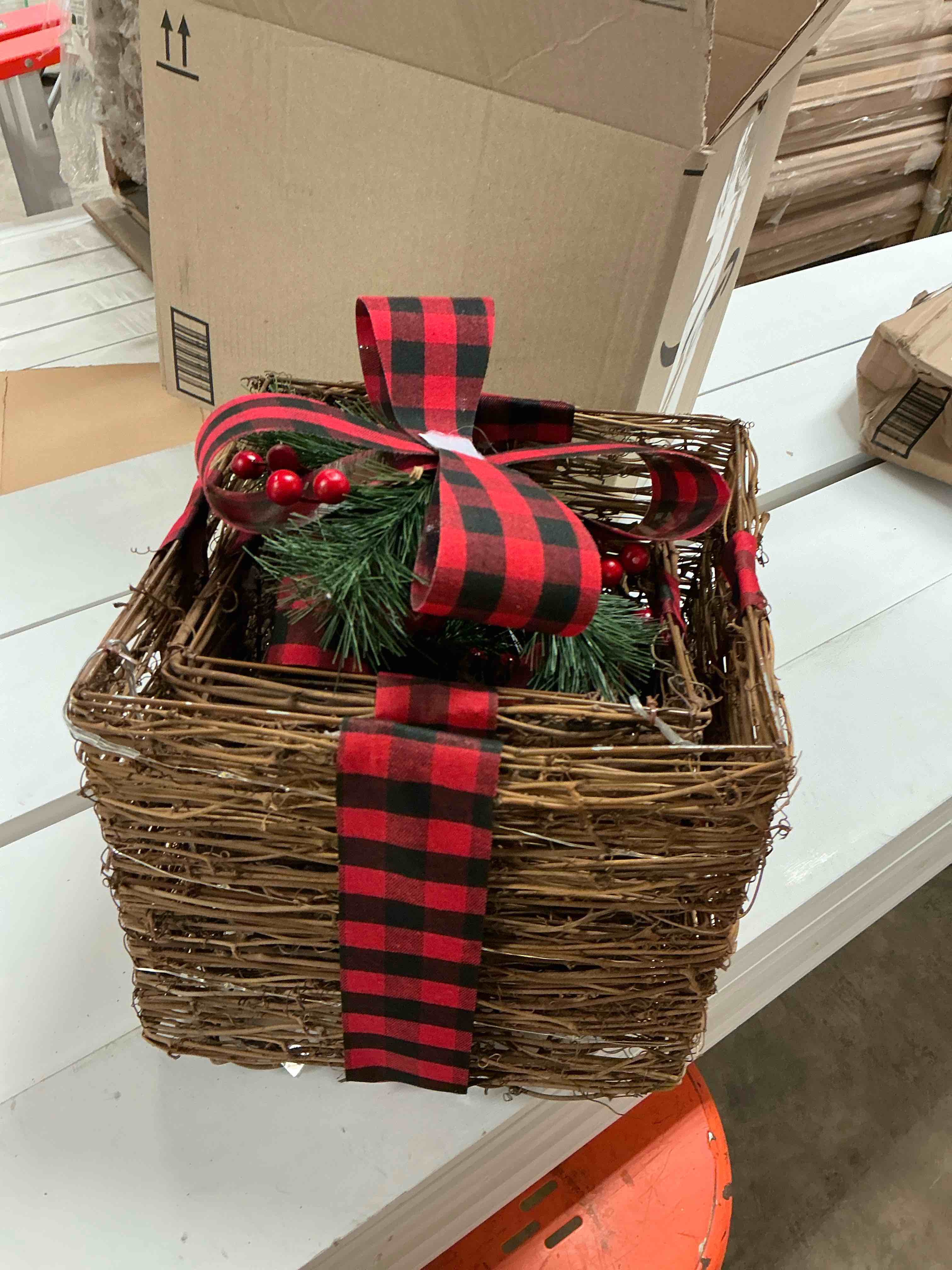 Condition photo showing Good Condition for Christmas Lighted Gift Boxes, LED Light Up Present Boxes Ornament Outdoor, Boxes with Gold Snowflake, Battery Operated Christmas Decorations for Indoor Home, Party, Lawn Decor (Brown)