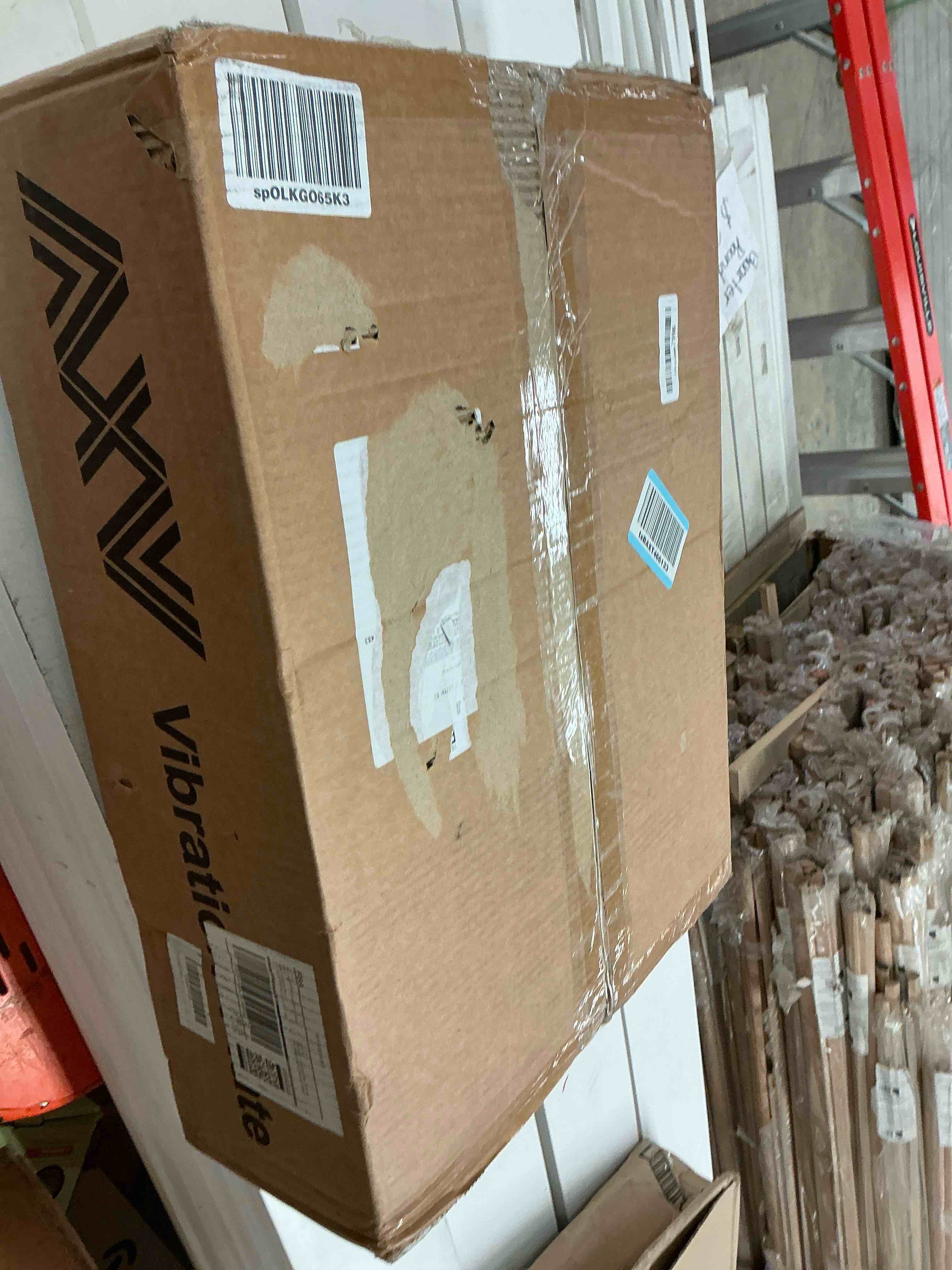 Condition photo showing Good Condition for AXV Vibration Plate Fitness Platform Exercise Machine Vibrating Shaking Full Body Shaker Workout Vibrate Stand Shake Board Sport Gym for Weight Loss Fat Burner for Women Men