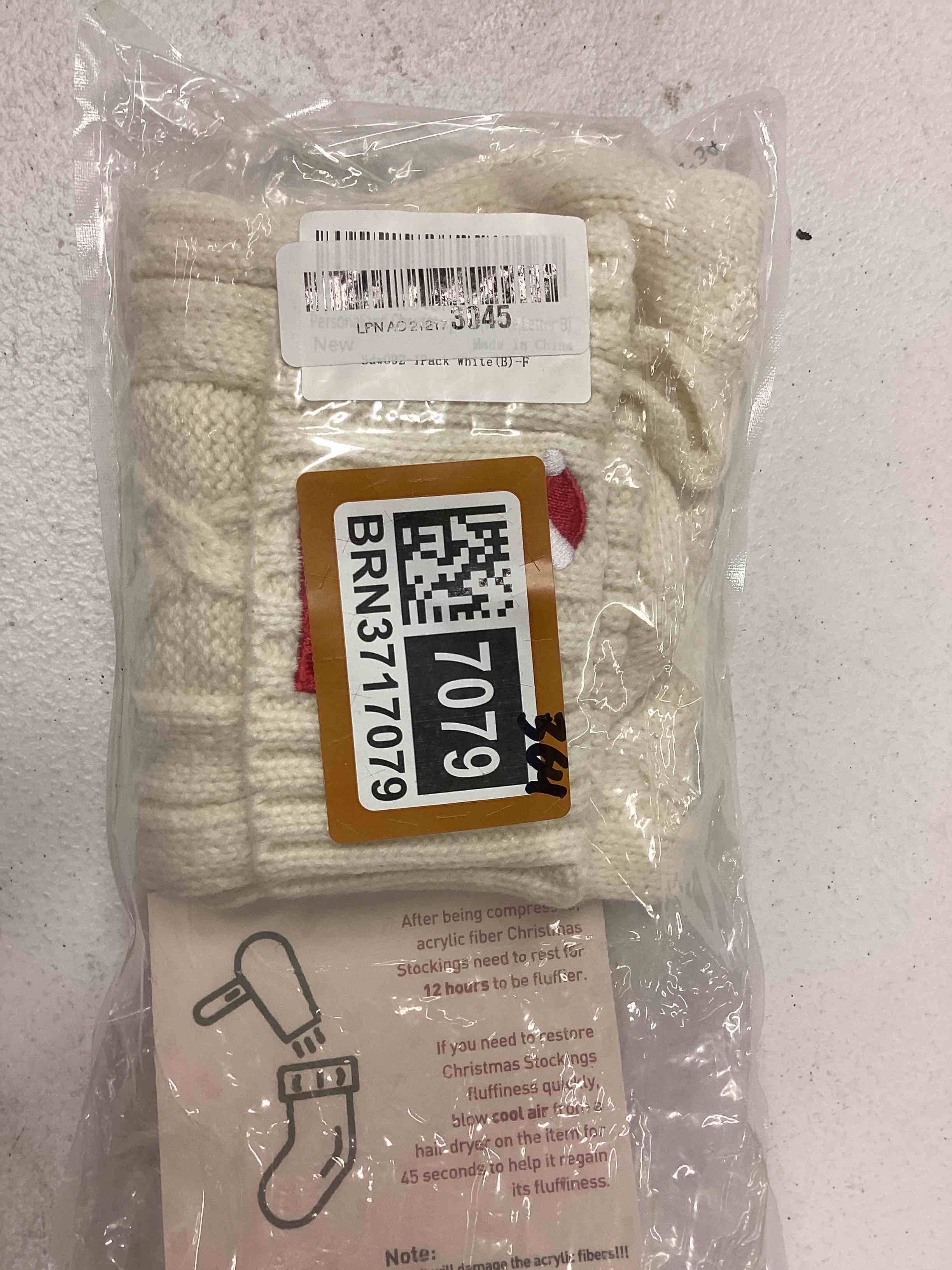 Condition photo showing New/Like New for Personalized Christmas Stockings with Initials, 18 Inches Large Embroidered Monogrammed Cable Knit Christmas Stocking for Family, Xmas Holiday Party Gifts & Decoration for Fireplace(White,Letter E) Letter E White