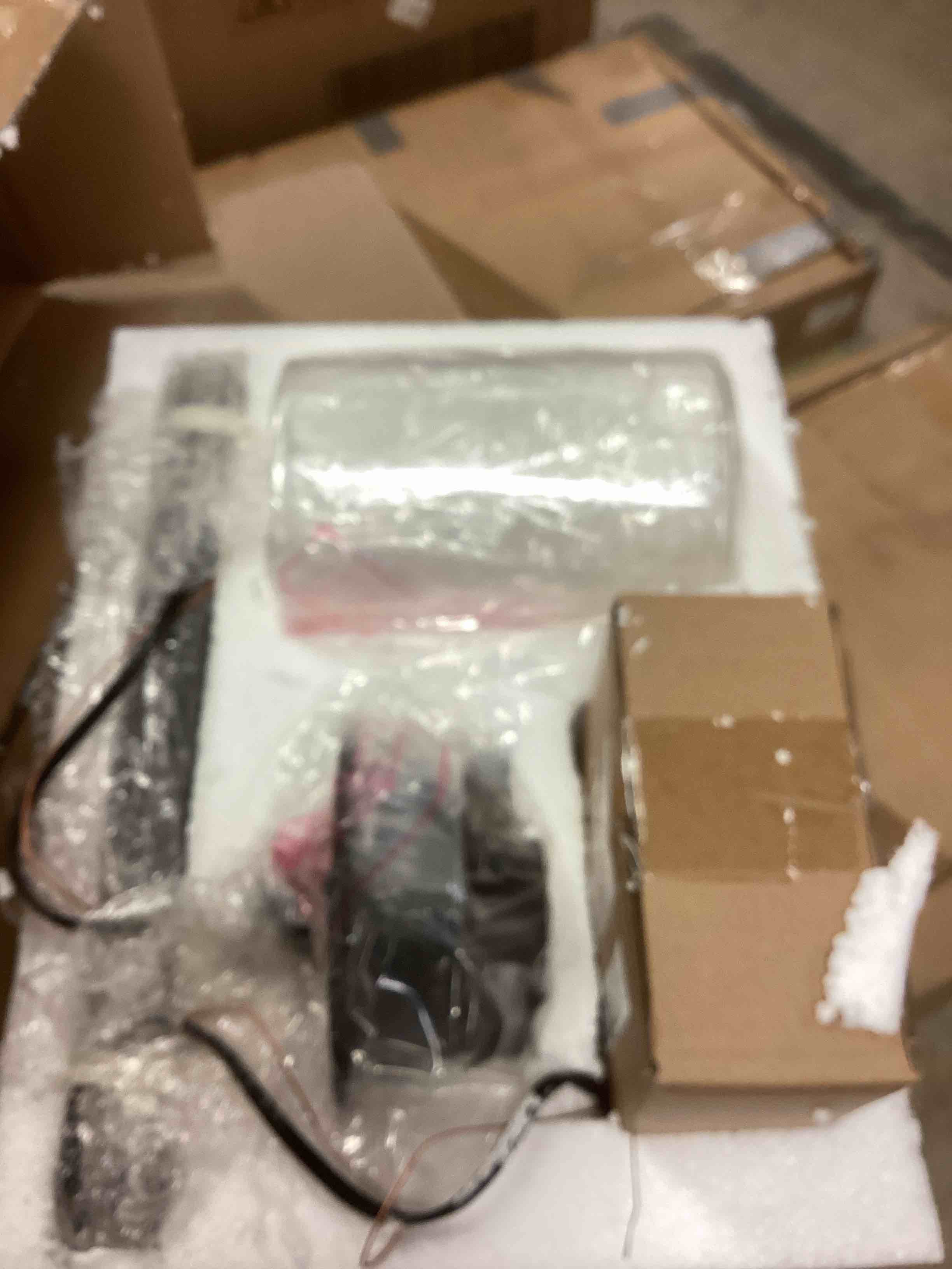 Condition photo showing New/Like New for elstone single light glass dimmable pendant