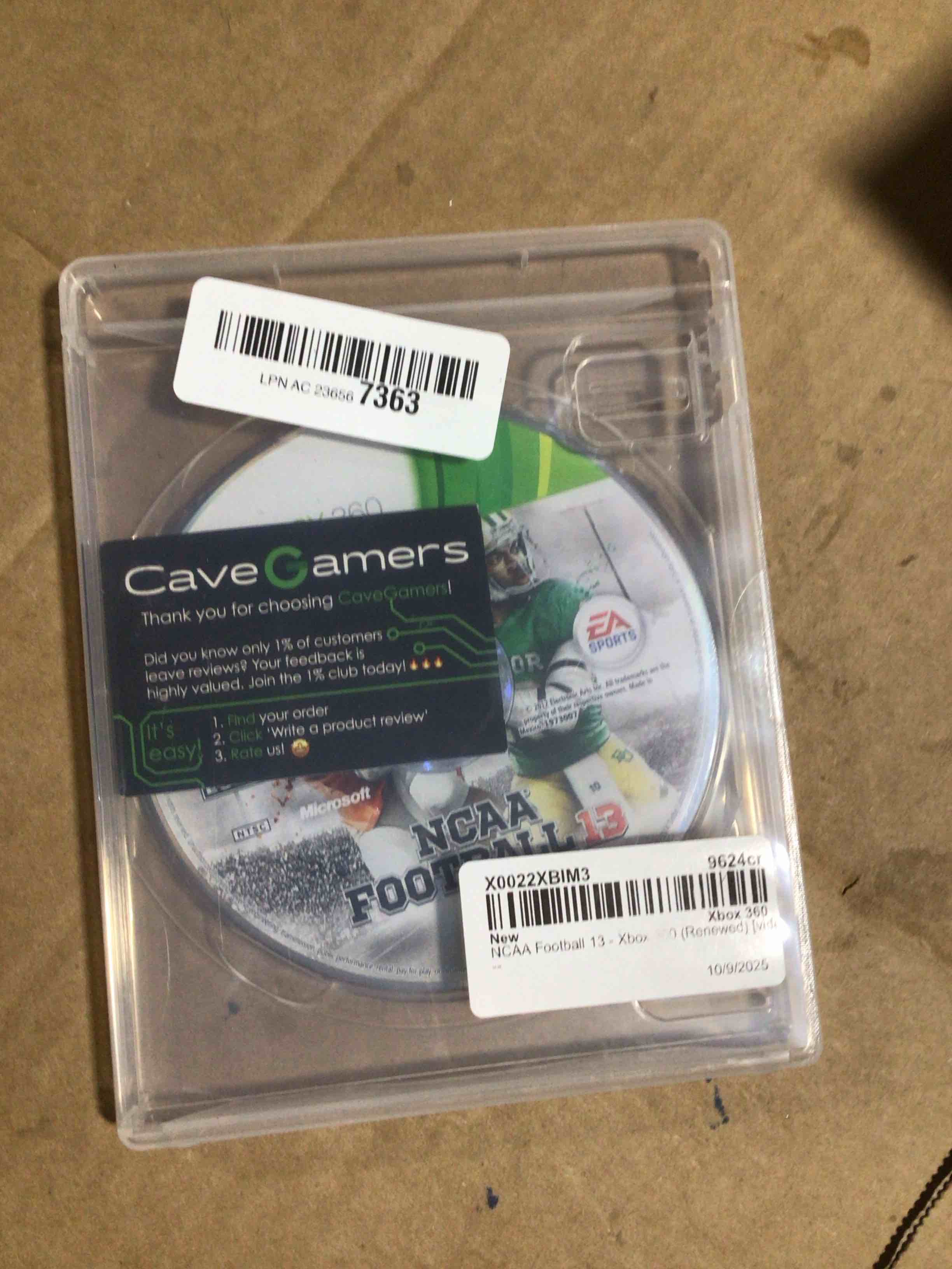 NCAA football 13 -Xbox 360 ,NCAA 13: Oregon Ducks Uniforms