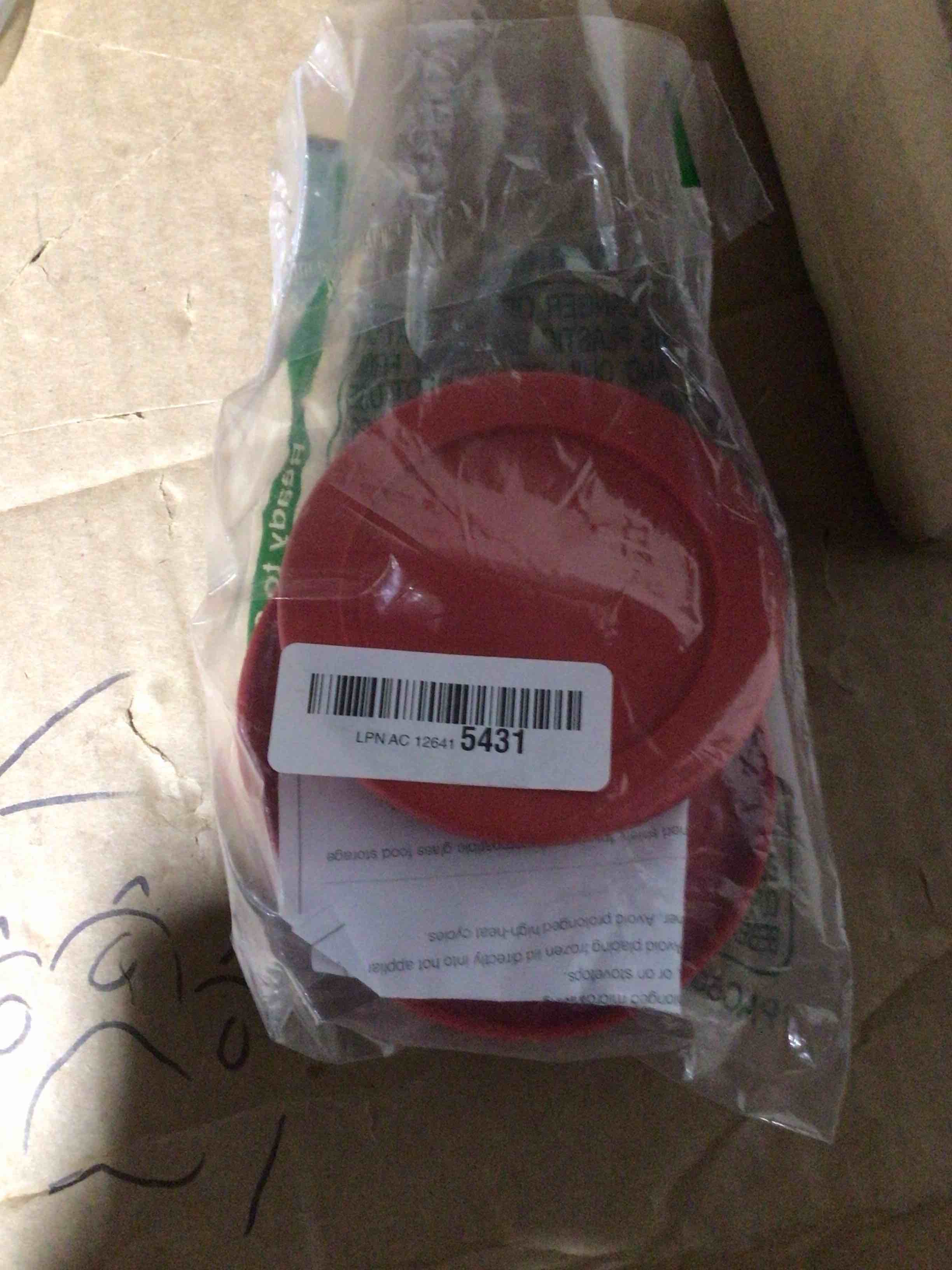 Condition photo showing New/Like New for Replacement Lids fits Pyrex 1-Cup (4" Smallest Size) Glass Food Storage Container Bowls, 4-Inch Plastic Round Lids Covers for Pyrex 7202-PC, Airtight & Leakproof (4-Pack, Red) 4-Pack Red