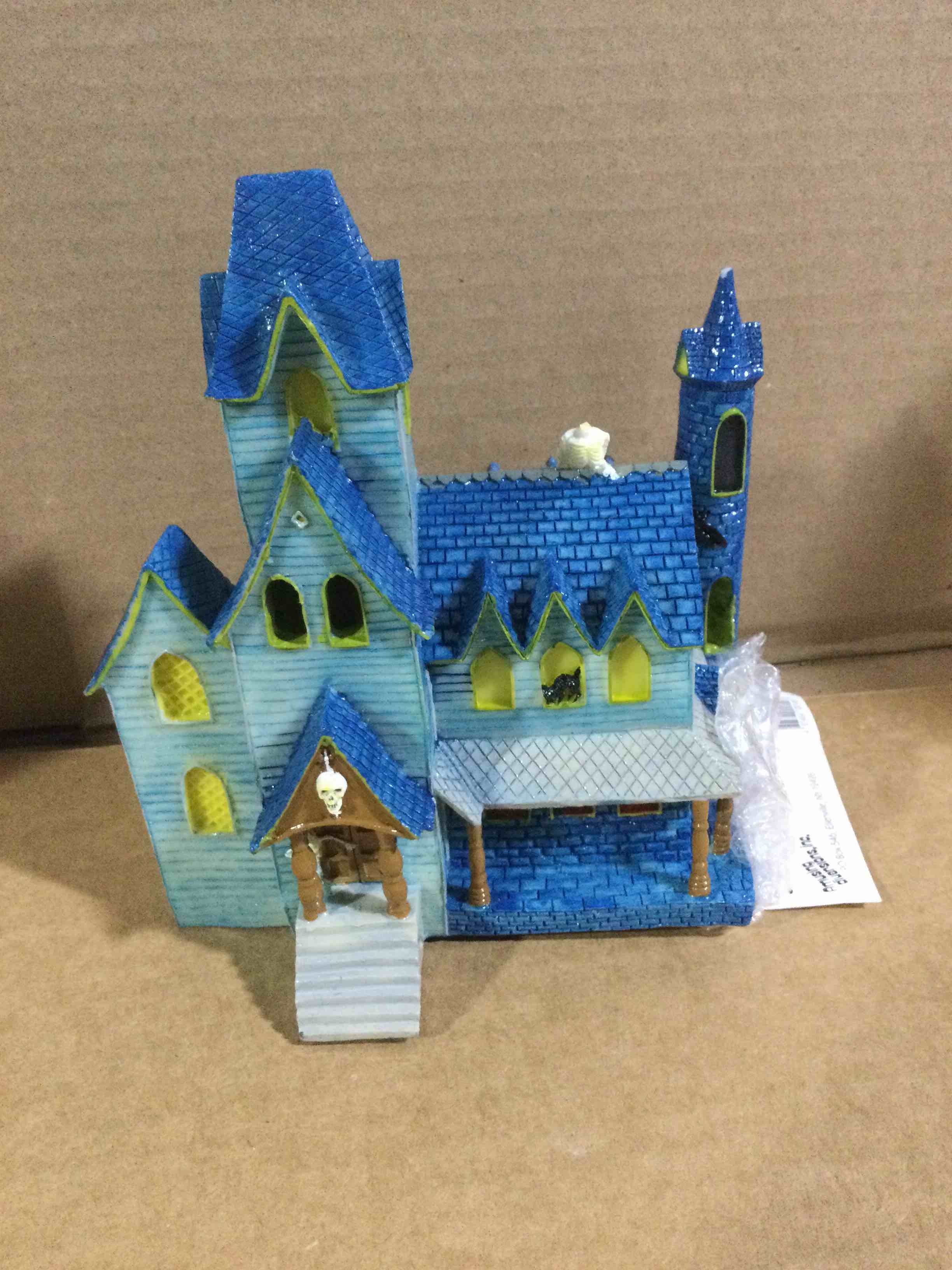 artaqua  aquarium haunted house ornament 