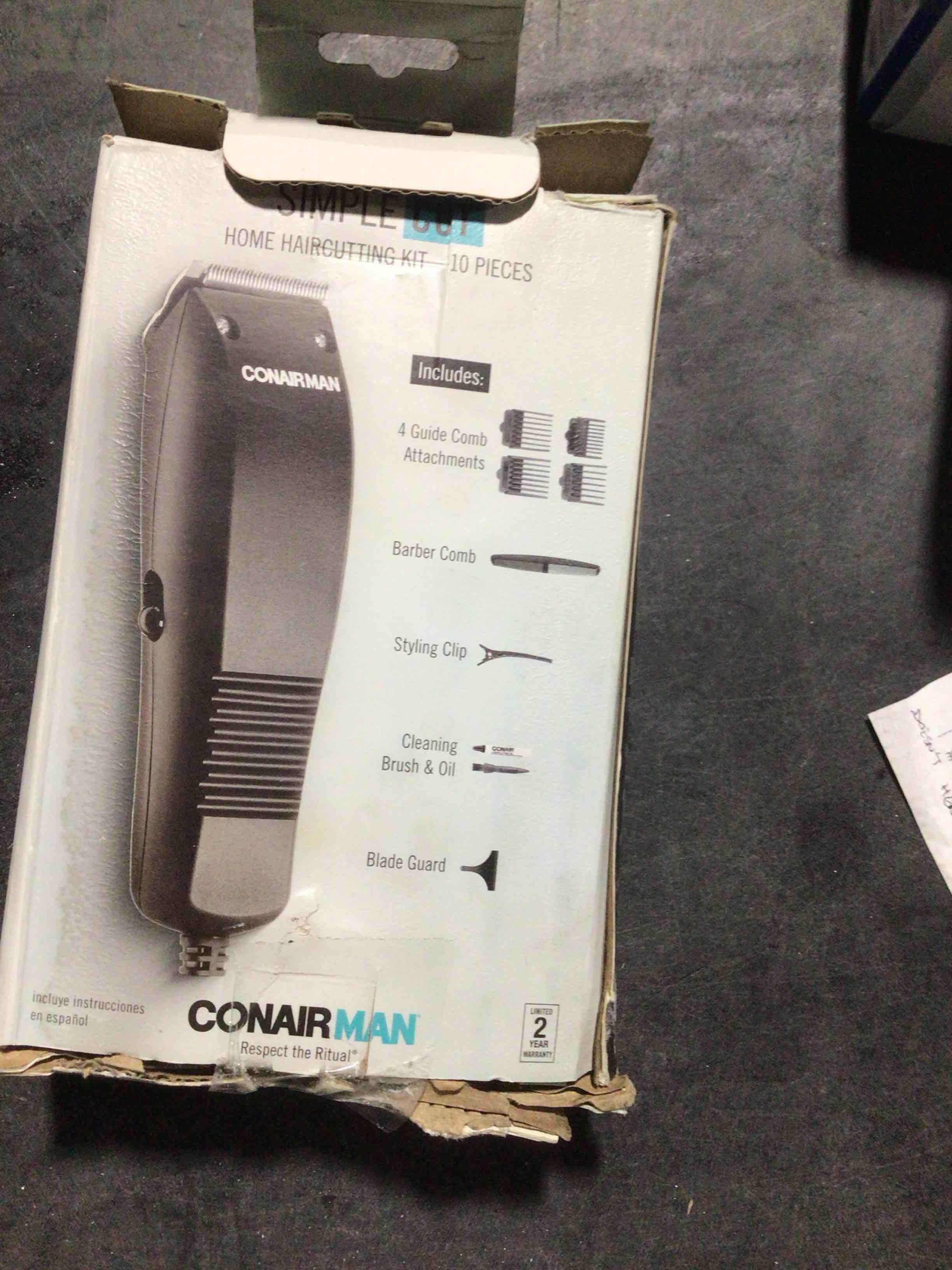 Hero image 0 of ConairMAN Simple Cut Men's Haircut Kit, 10 Piece, 0 of 12 Popular pick Visit the Conair Store ConairMAN Simple Cut Men's Haircut Kit, 10 Piece