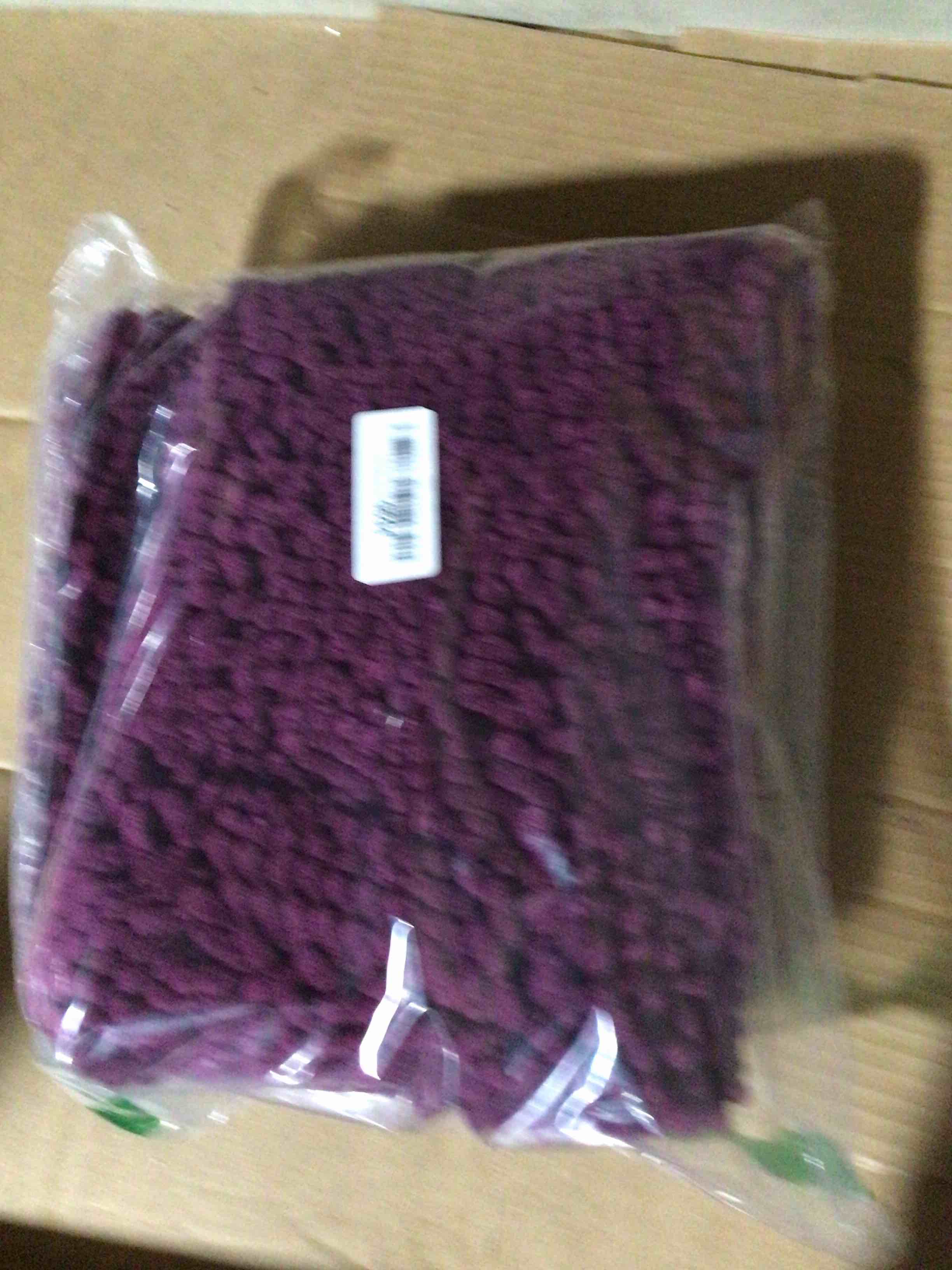 FLOLEOPA Luxury Chenille Plum Bathroom Rugs Bath Mats Sets, Extra Soft and Absorbent Bathroom Rugs Non Skid Machine Wash Dry Bath Mats?32"x20" Plus 17"x24"?