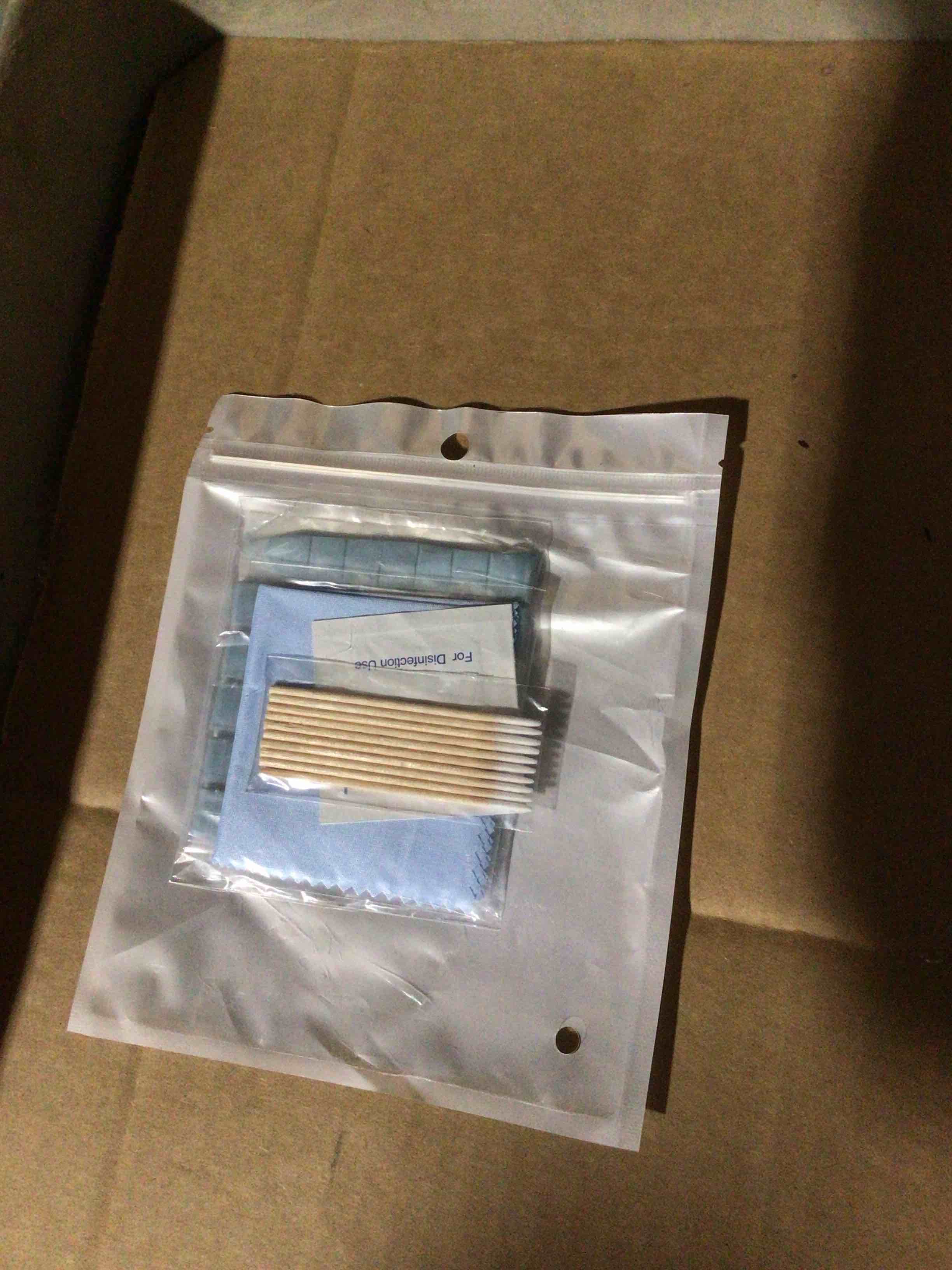 MOLOPPO Cleaning Putty, Phone Cleaning Kit, Remove Ear Wax& Dirt& Gunk from Device's Small Crevices, for AirPod Cleaner Kit for Airpods Charging Case/Headphones/Phone/Electronics(Blue)