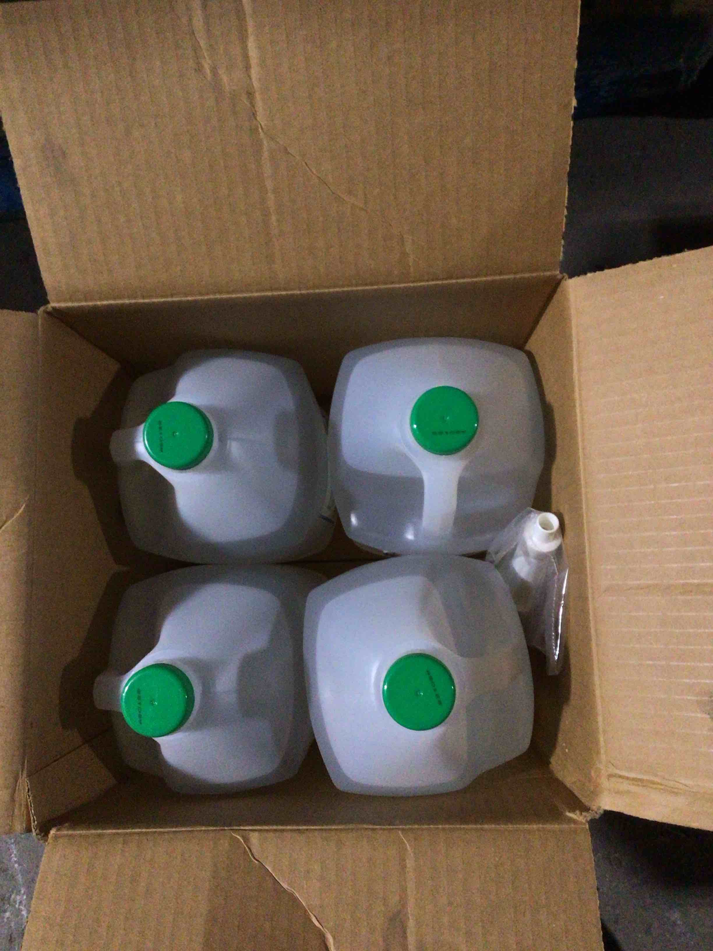 Condition photo showing Good Condition for box lot of miscellaneous items 