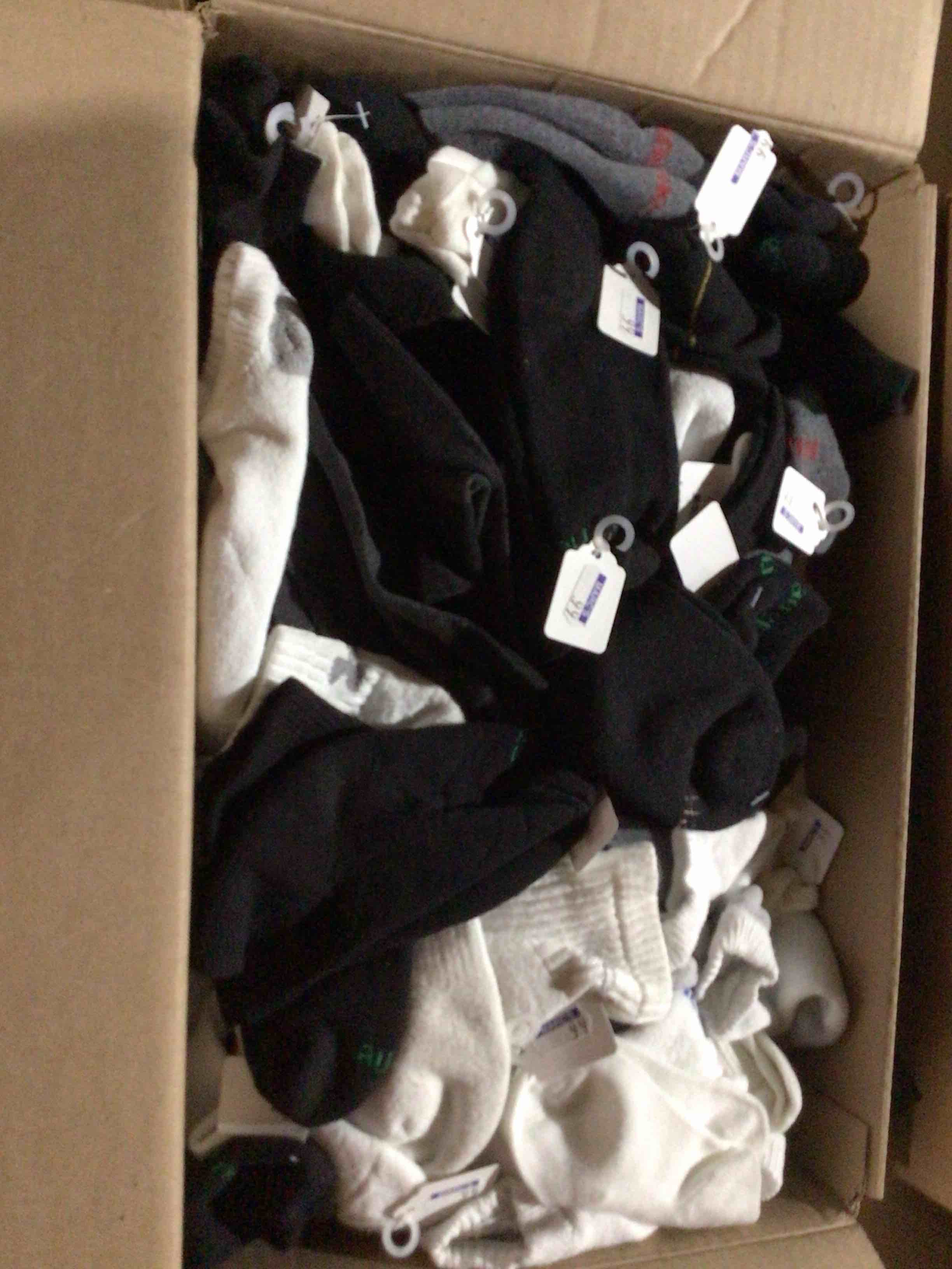 box lot of miscellaneous items 