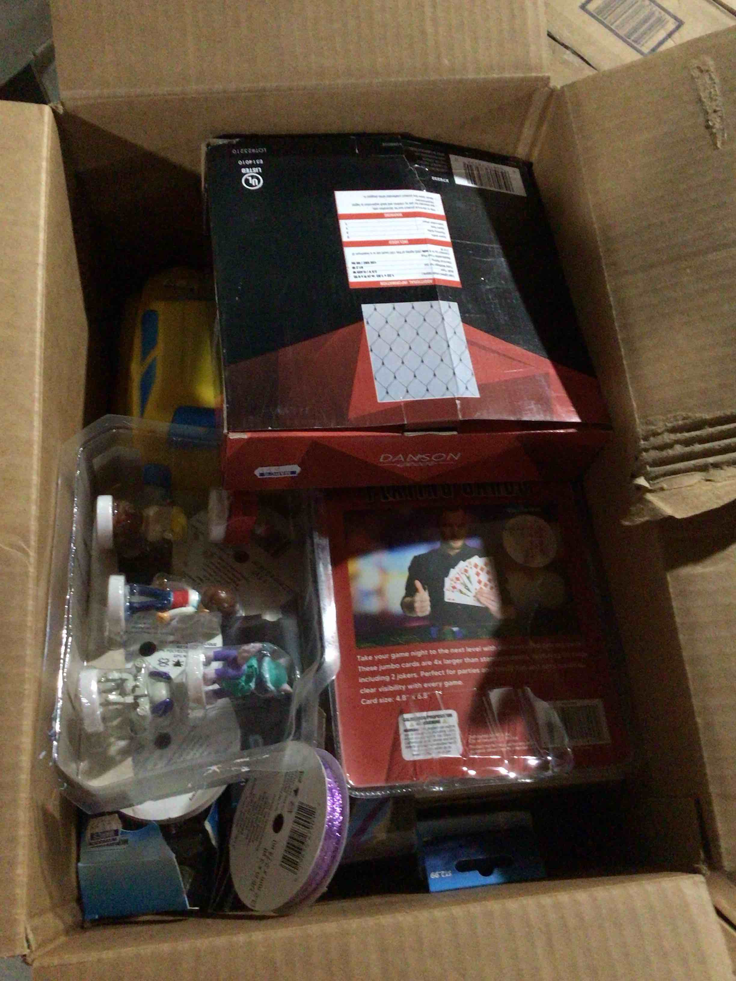 box lot of miscellaneous items 