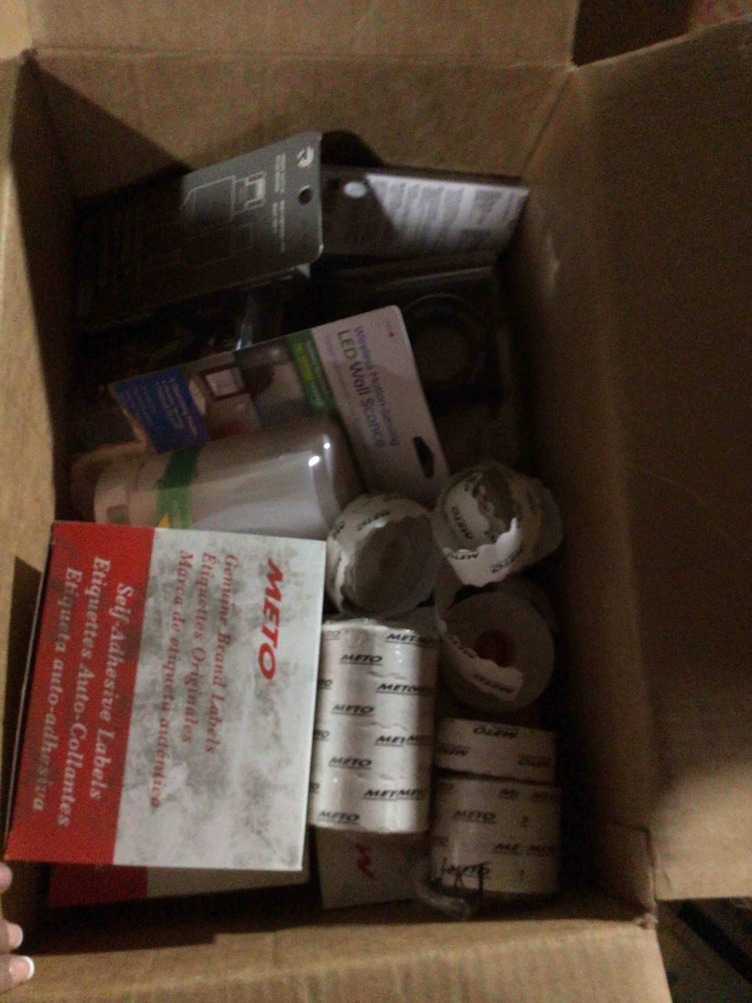 box lot of miscellaneous items 