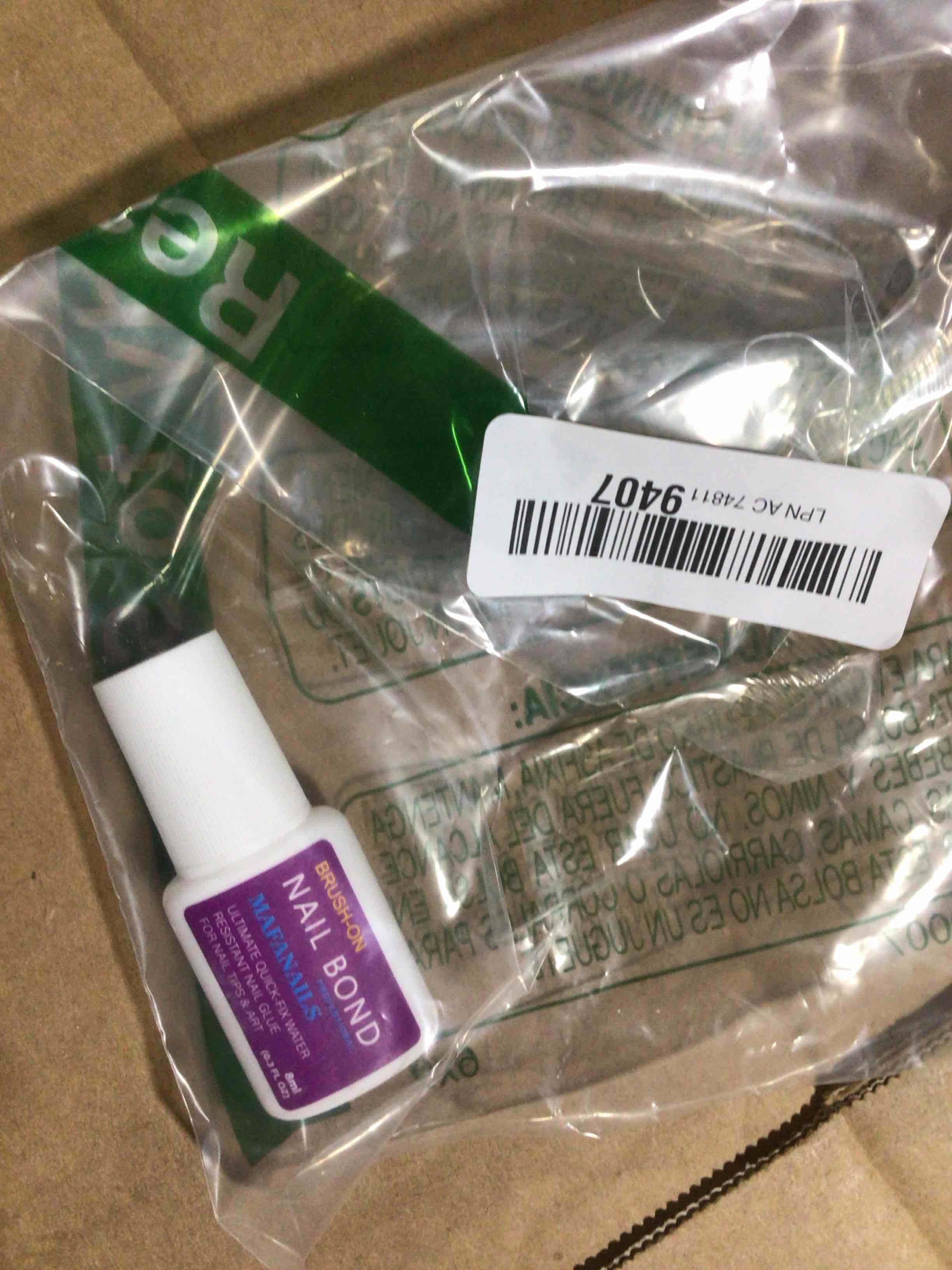 BTArtboxnails Nail Glue for Press Ons - Strong Brush on Nail Glue for Nail Tips & Acrylic Fake Nails, TPO & Hema Free, Quick Air Dry & Long-Lasting, Mess-Free & Easy Application, 7ml