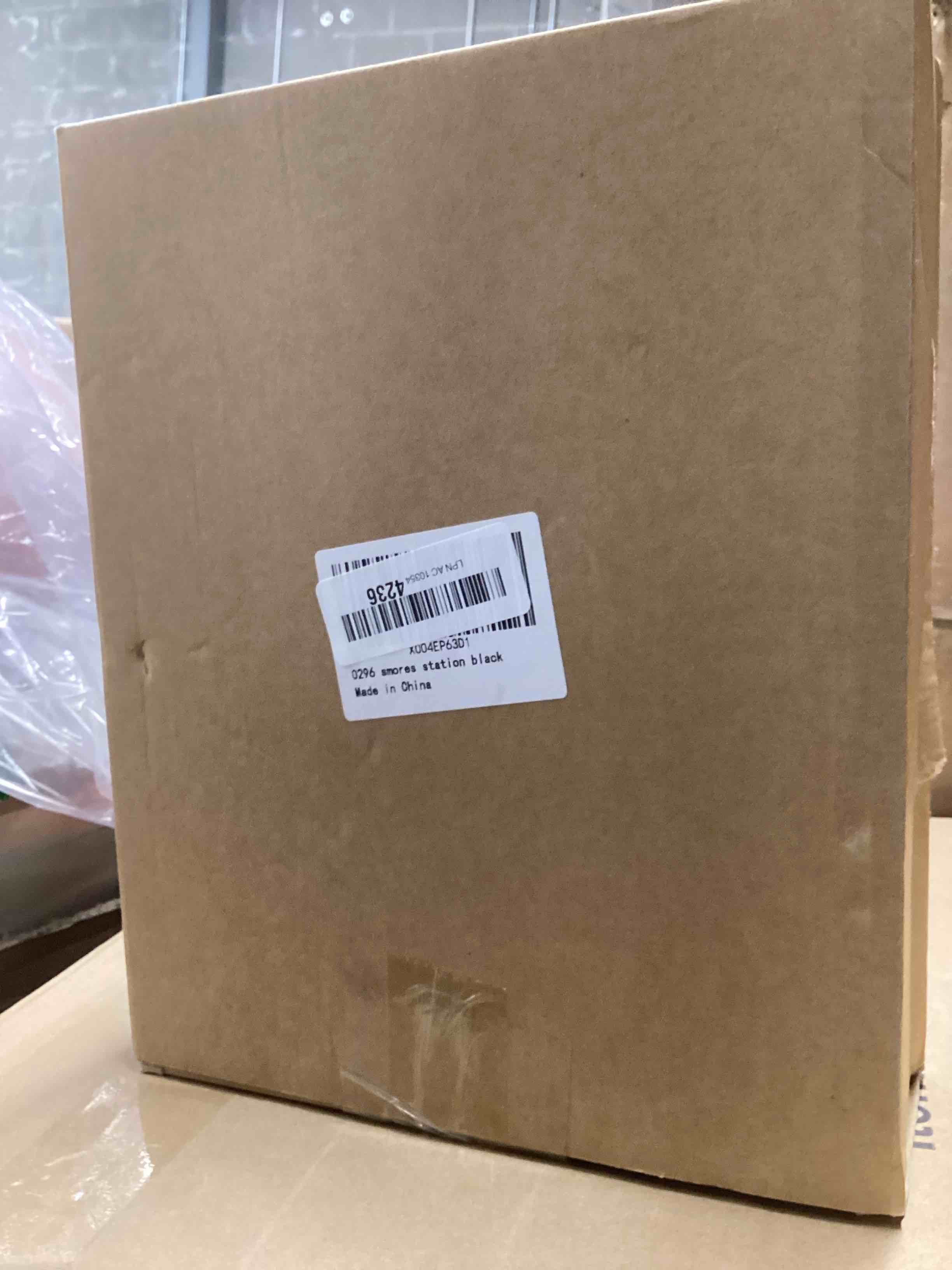 Condition photo showing New/Like New for Extguds S'Mores Station with Cutout Handles,Sets:1 Smores Caddy+4 Roasting Sticks,for Fire Pit,Perfect for Party, Outdoor Camping and Bonfires,Wooden,Rustic (Black)