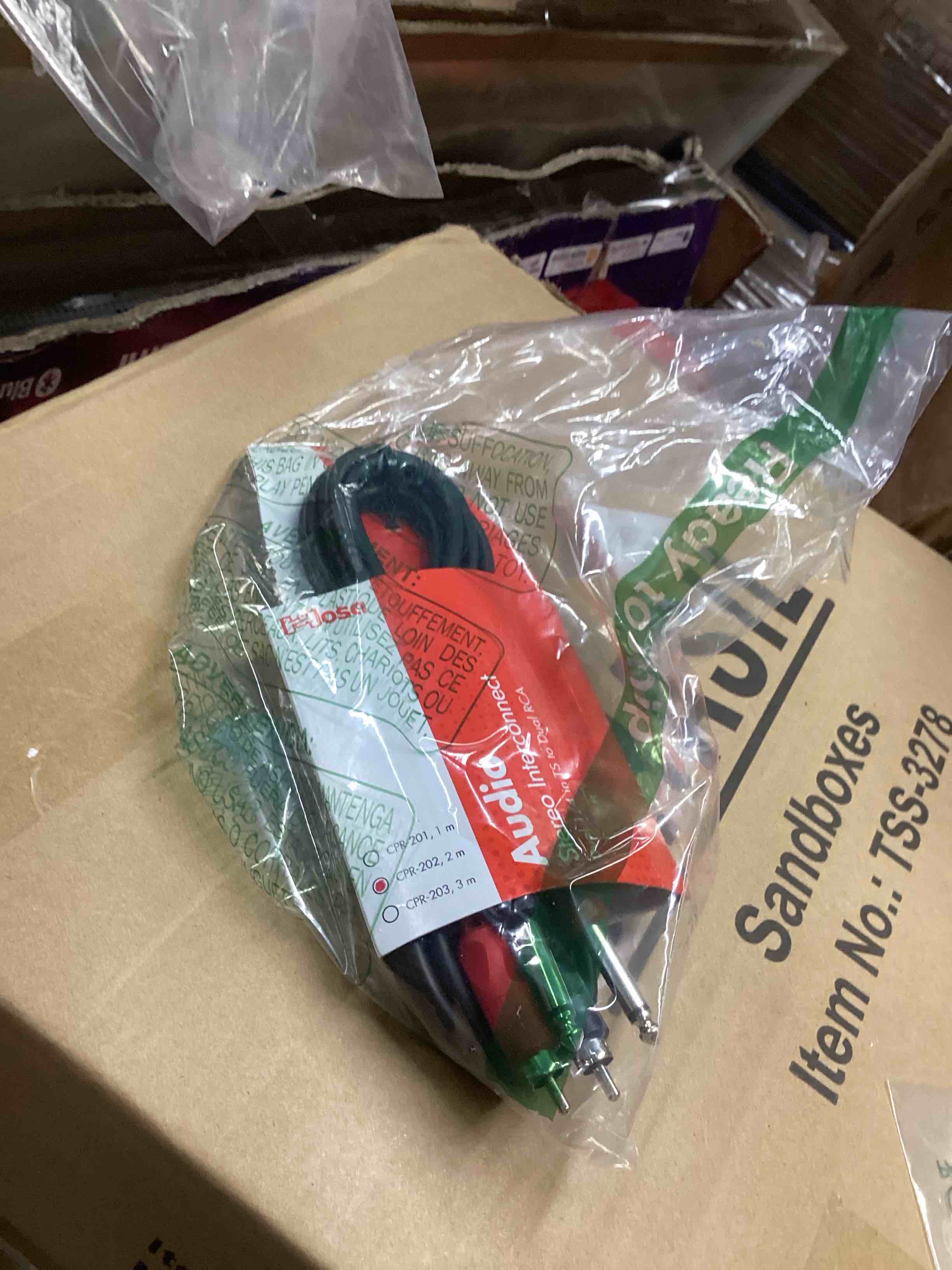 Condition photo showing Good Condition for Hosa CPR-202 Stereo Interconnect, Dual 1/4 Inch TS to Dual RCA, 6.5 Feet